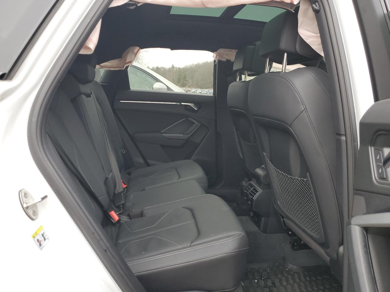 2022 Audi Q3 VIN WA1EECF30N1148767 Copart auction photo, front end / minor dent/scratches damage thumbnail 10