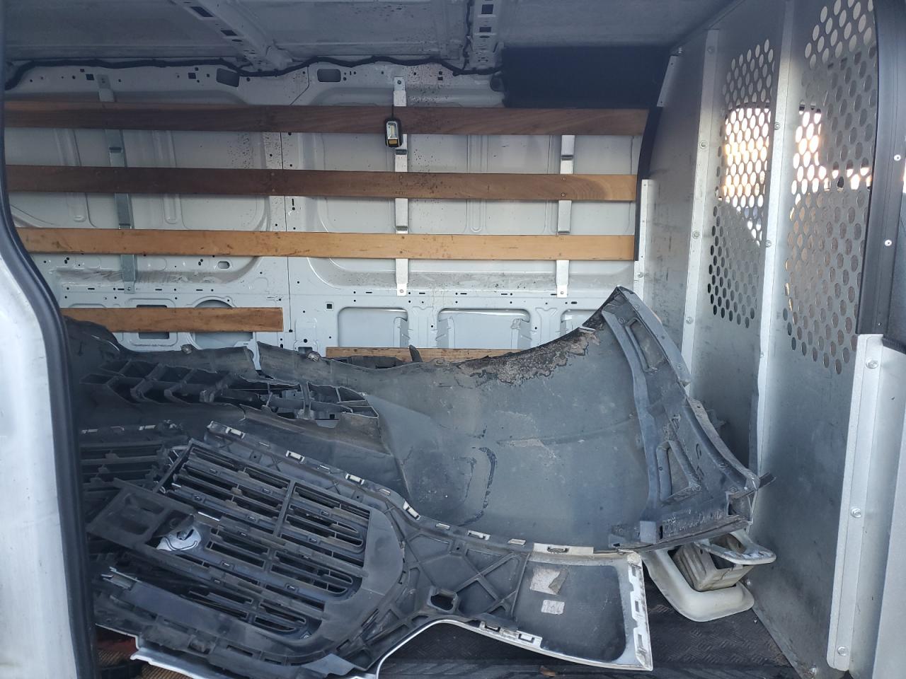2016 Ford Transit VIN 1FTYR1ZM1GKA87054 Copart auction photo, front end / mechanical damage thumbnail 11