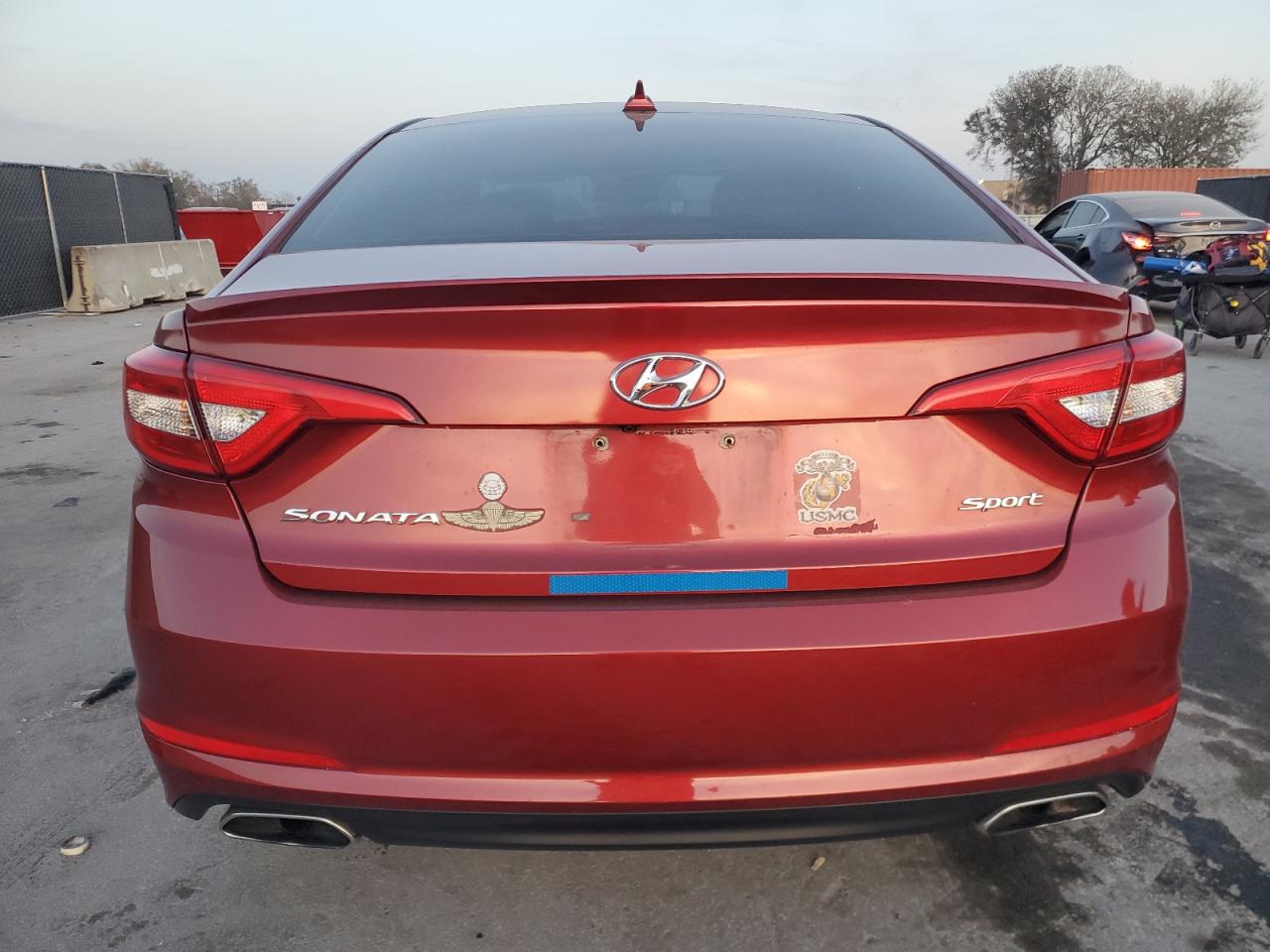 2015 Hyundai Sonata VIN 5NPE34AF0FH238546 Copart auction photo, front end / side damage thumbnail 6