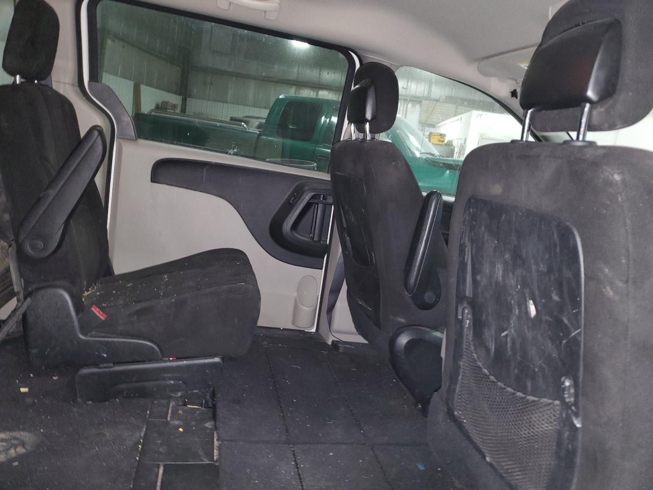 2013 Dodge Caravan VIN 2C4RDGCG8DR582759 Copart auction photo, front end damage thumbnail 12