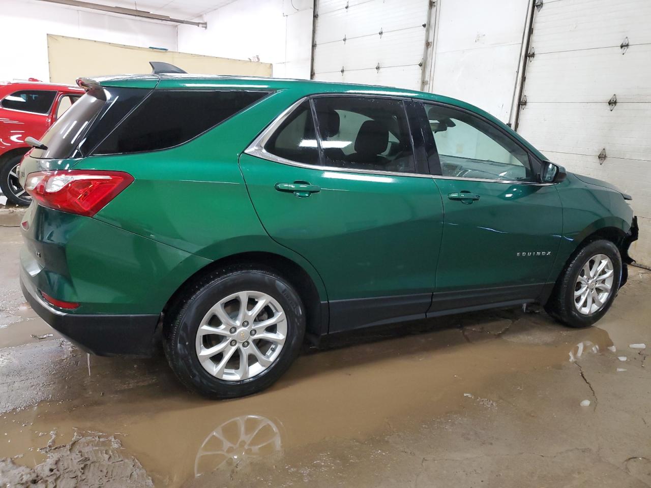 2019 Chevrolet Equinox VIN 2GNAXKEV2K6125826 Copart auction photo, front end / minor dent/scratches damage thumbnail 3