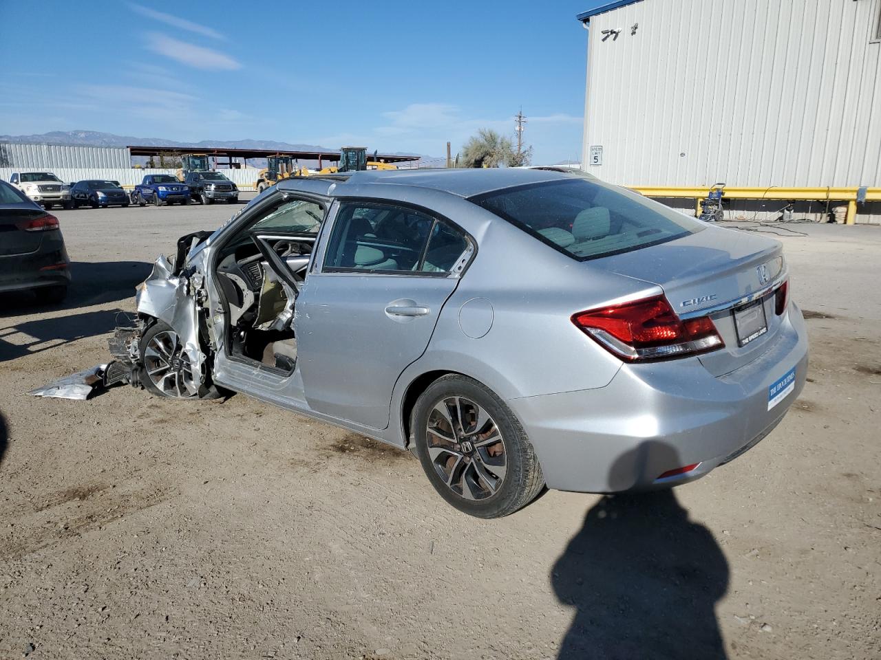 2015 Honda Civic VIN 2HGFB2F82FH564350 Copart auction photo, front end / mechanical damage thumbnail 2
