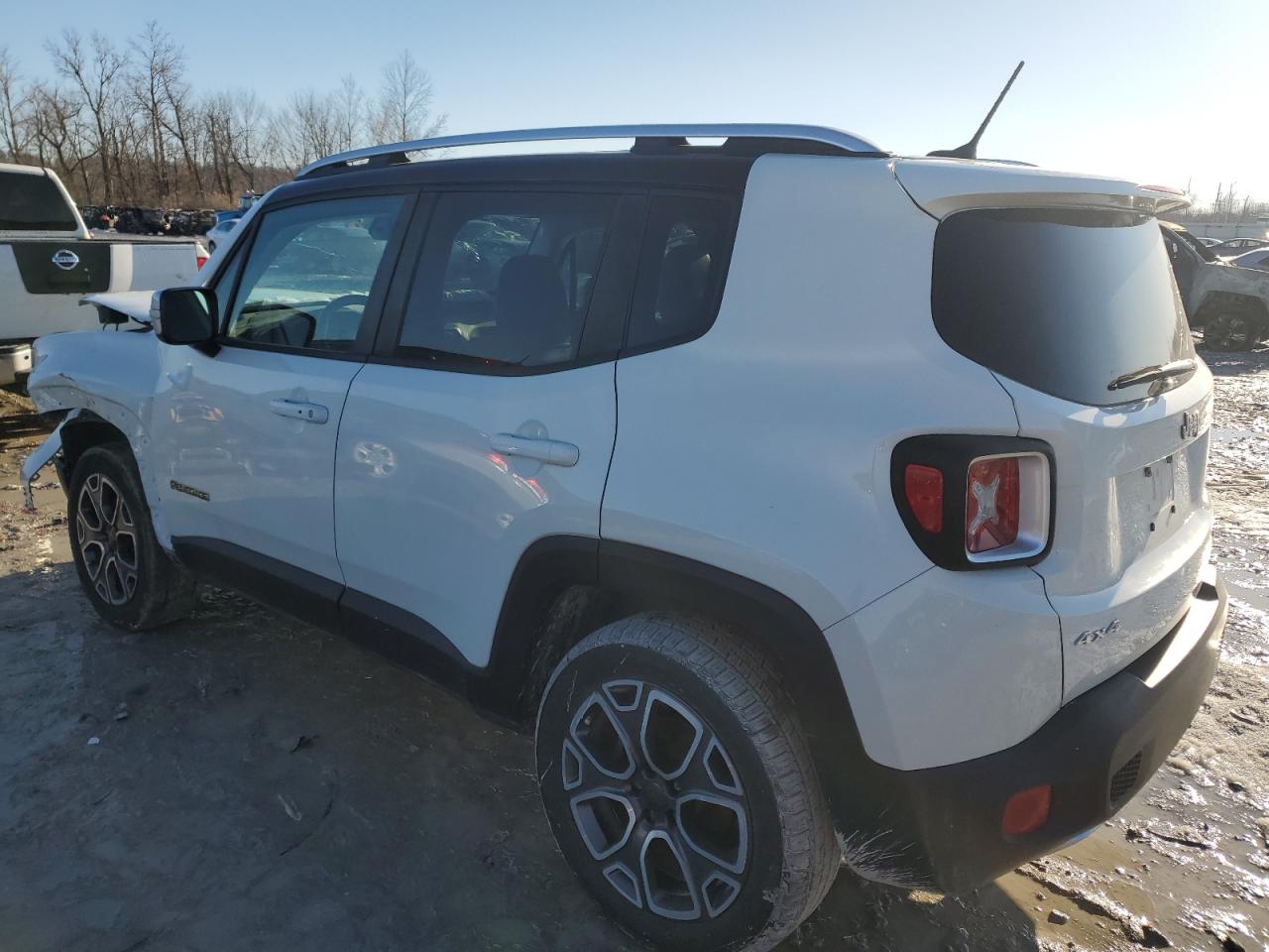 2015 Jeep Renegade VIN ZACCJBDT0FPB59788 Copart auction photo, front end damage thumbnail 2