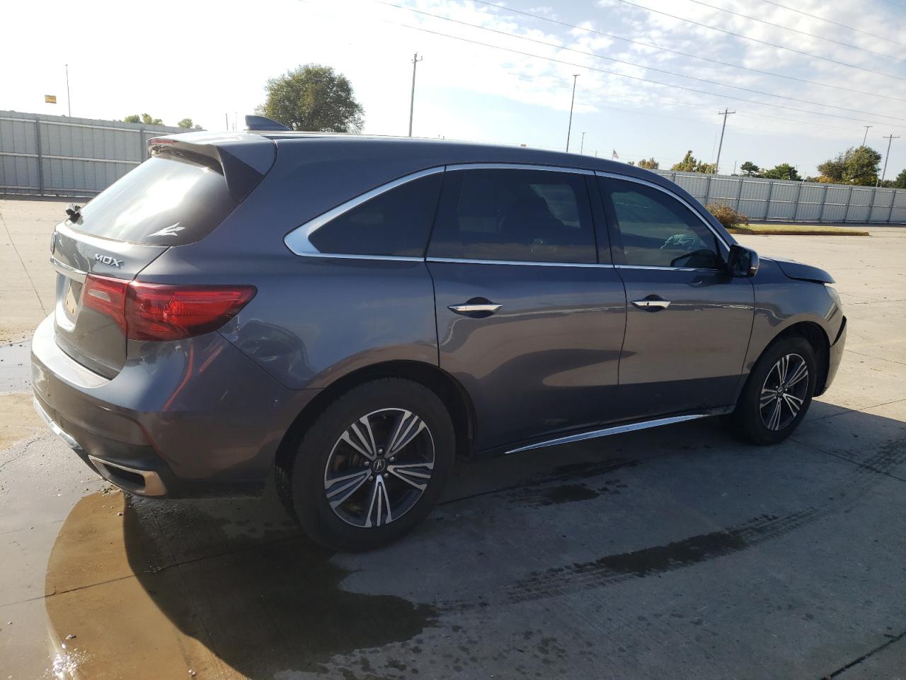 2018 Acura MDX VIN 5J8YD3H31JL008231 Copart auction photo, front end damage thumbnail 3