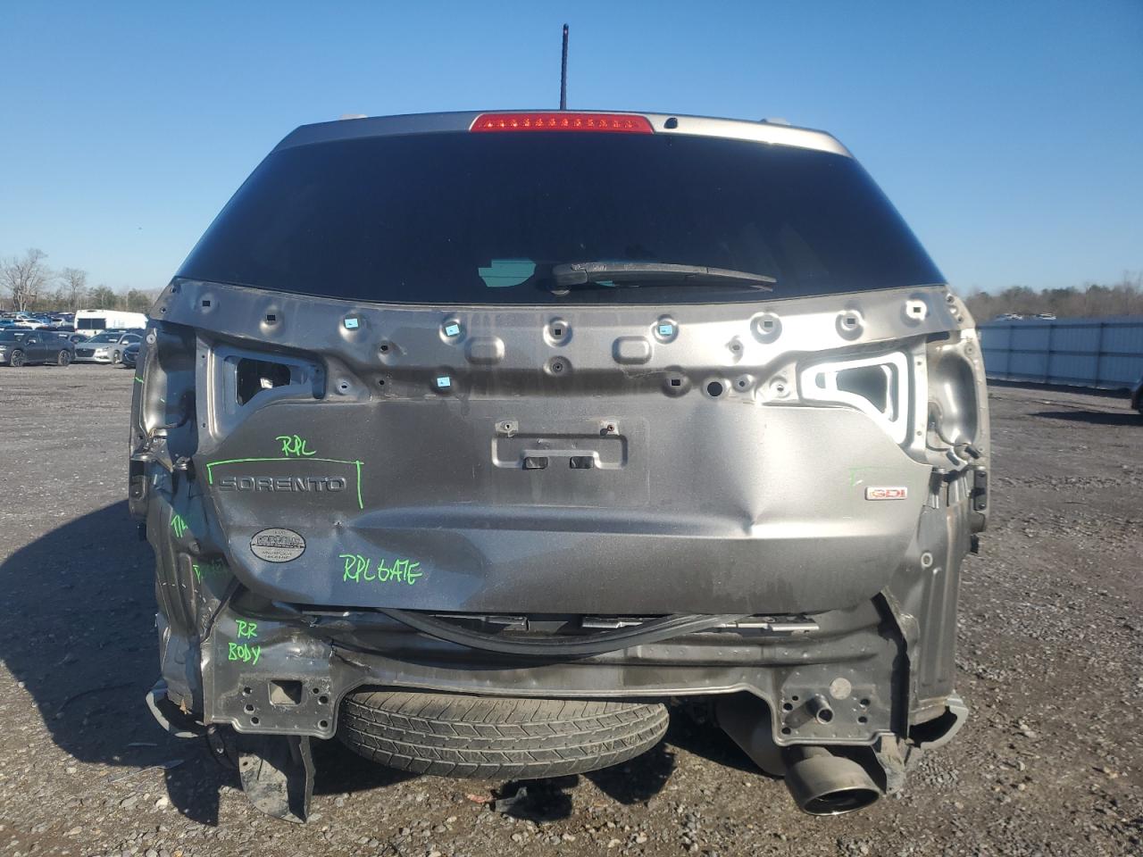 2015 KIA Sorento VIN 5XYKT4A7XFG586941 Copart auction photo, rear end / minor dent/scratches damage thumbnail 6