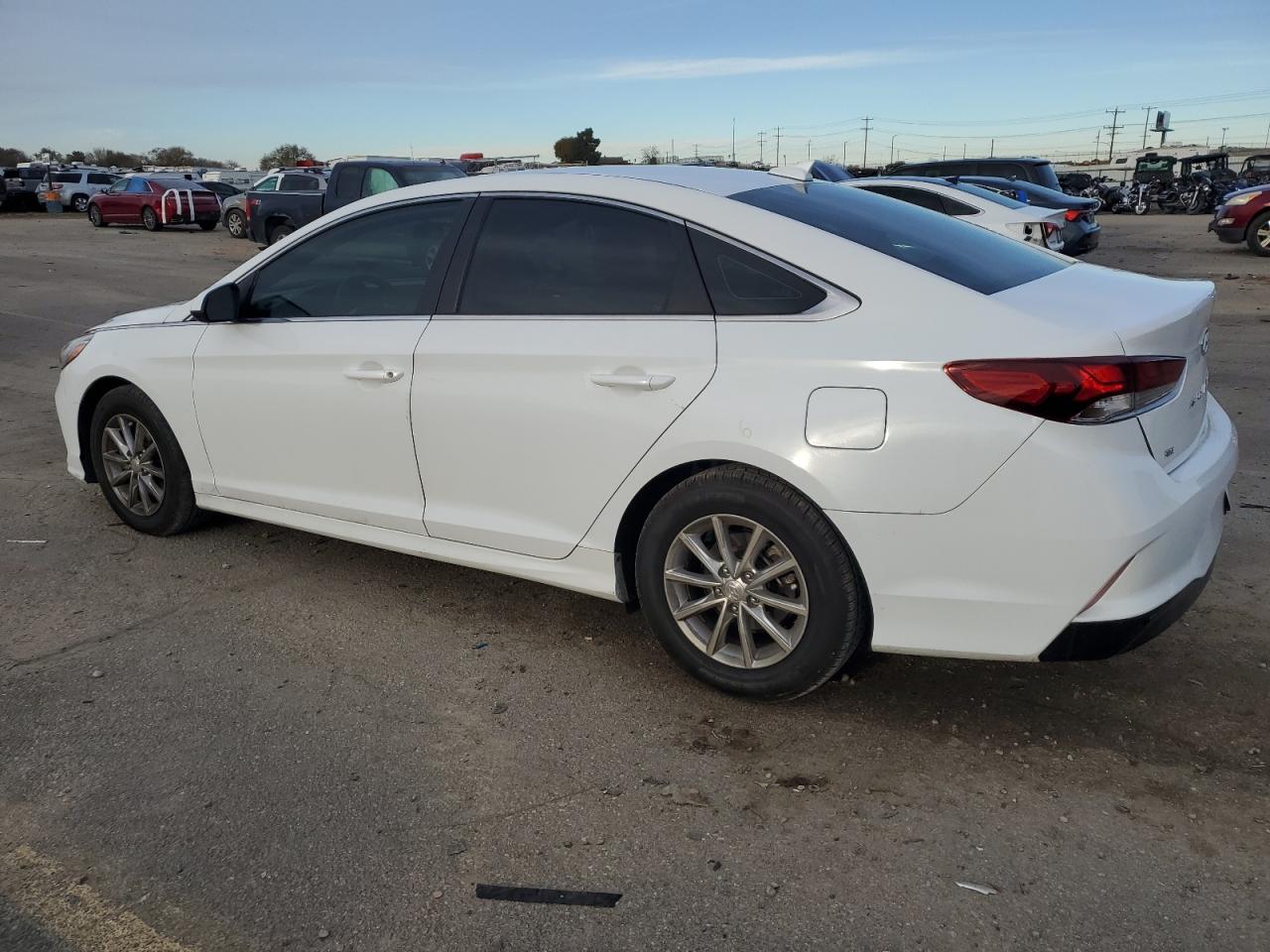 2019 Hyundai Sonata VIN 5NPE24AF1KH757165 Copart auction photo, all over / undercarriage damage thumbnail 2