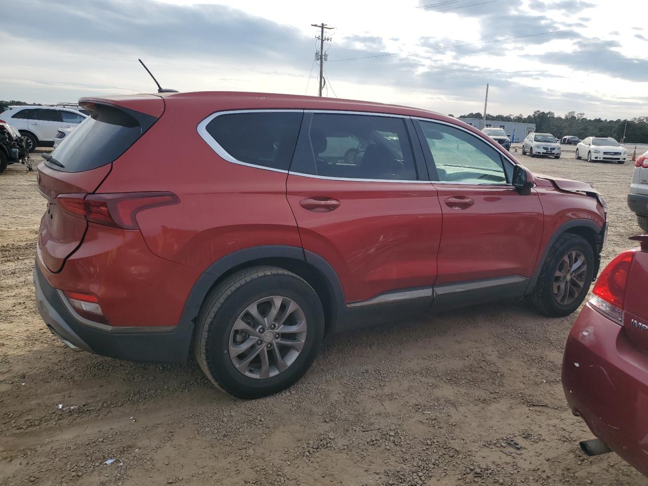 2019 Hyundai Santa Fe VIN 5NMS23AD3KH068690 Copart auction photo, front end / rear end damage thumbnail 3