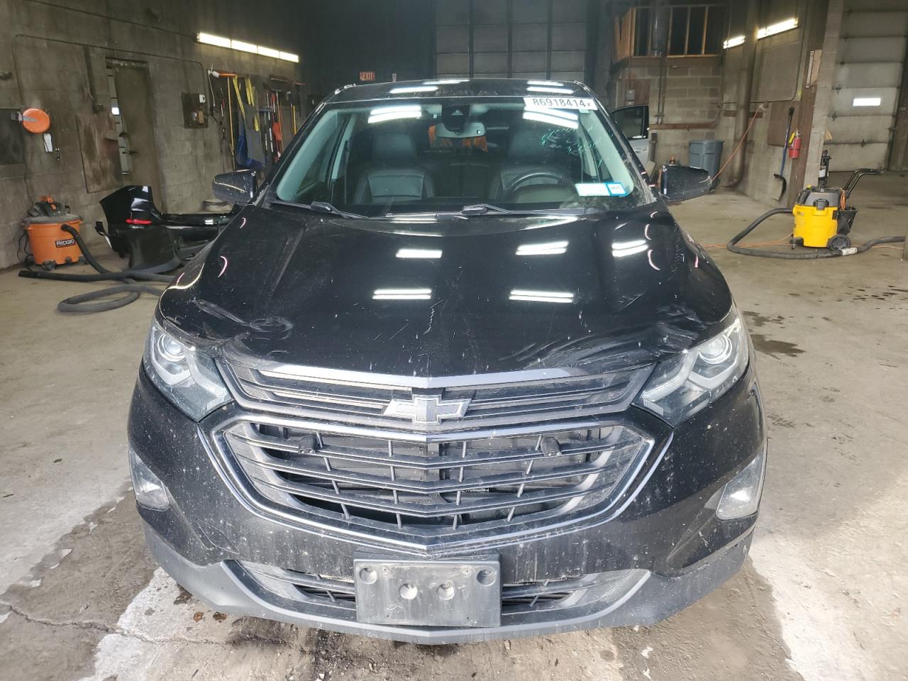 2020 Chevrolet Equinox VIN 2GNAXUEV5L6118334 Copart auction photo, all over damage thumbnail 5