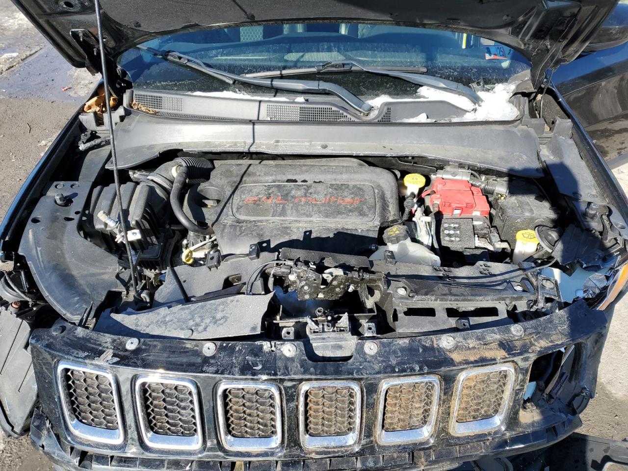 2020 Jeep Compass VIN 3C4NJDBB3LT124621 Copart auction photo, front end damage thumbnail 13