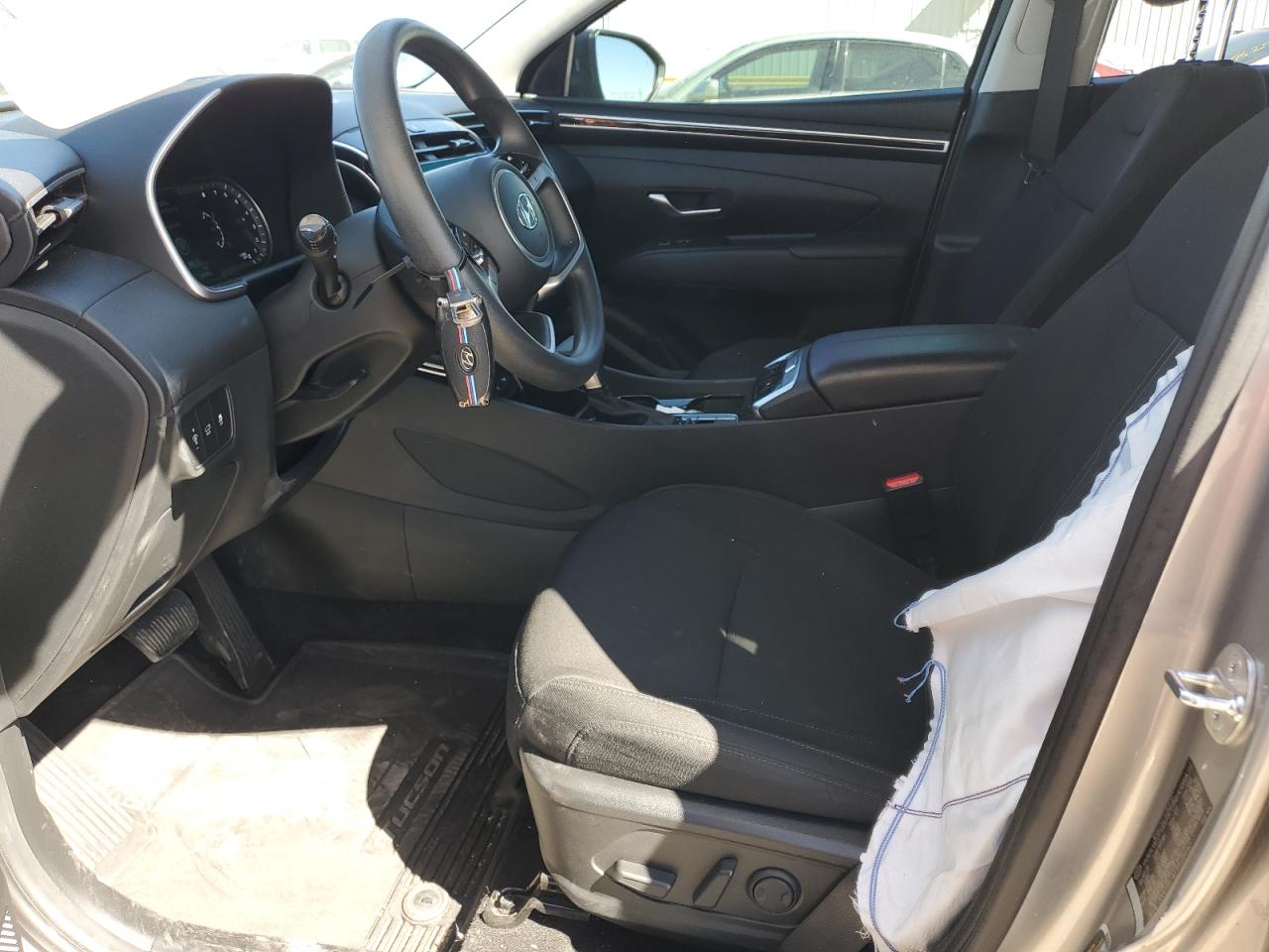 2023 Hyundai Tucson VIN 5NMJBCAE1PH284162 Copart auction photo, side damage thumbnail 7