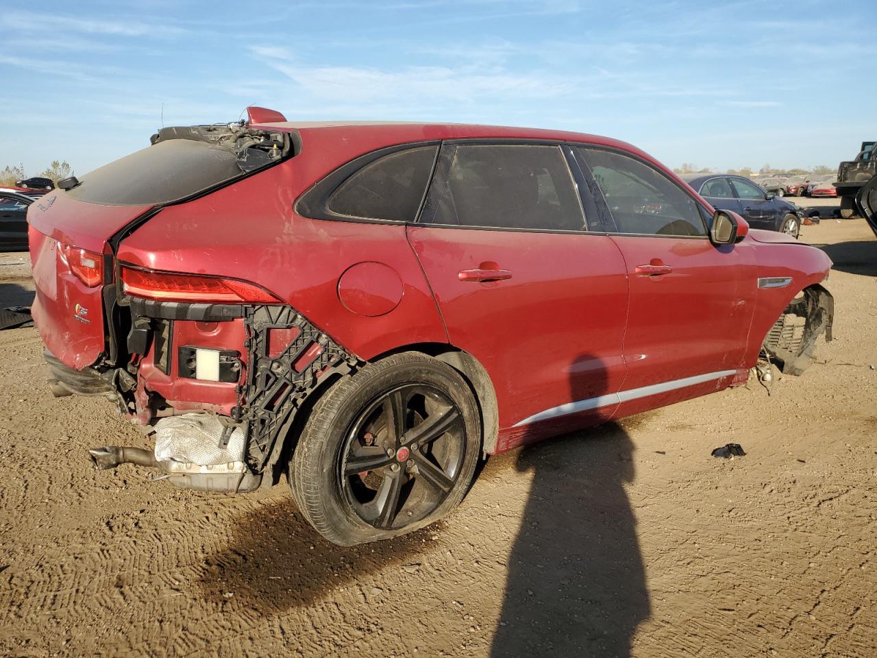 2017 Jaguar F-Pace VIN SADCM2BV7HA079490 Copart auction photo, side / front end damage thumbnail 3