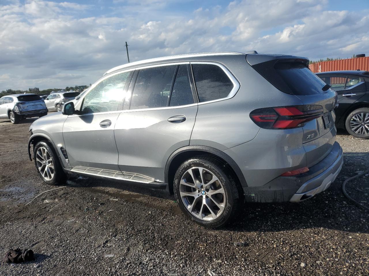 2024 BMW X5 VIN 5UX23EU05R9T91659 Copart auction photo, front end damage thumbnail 2