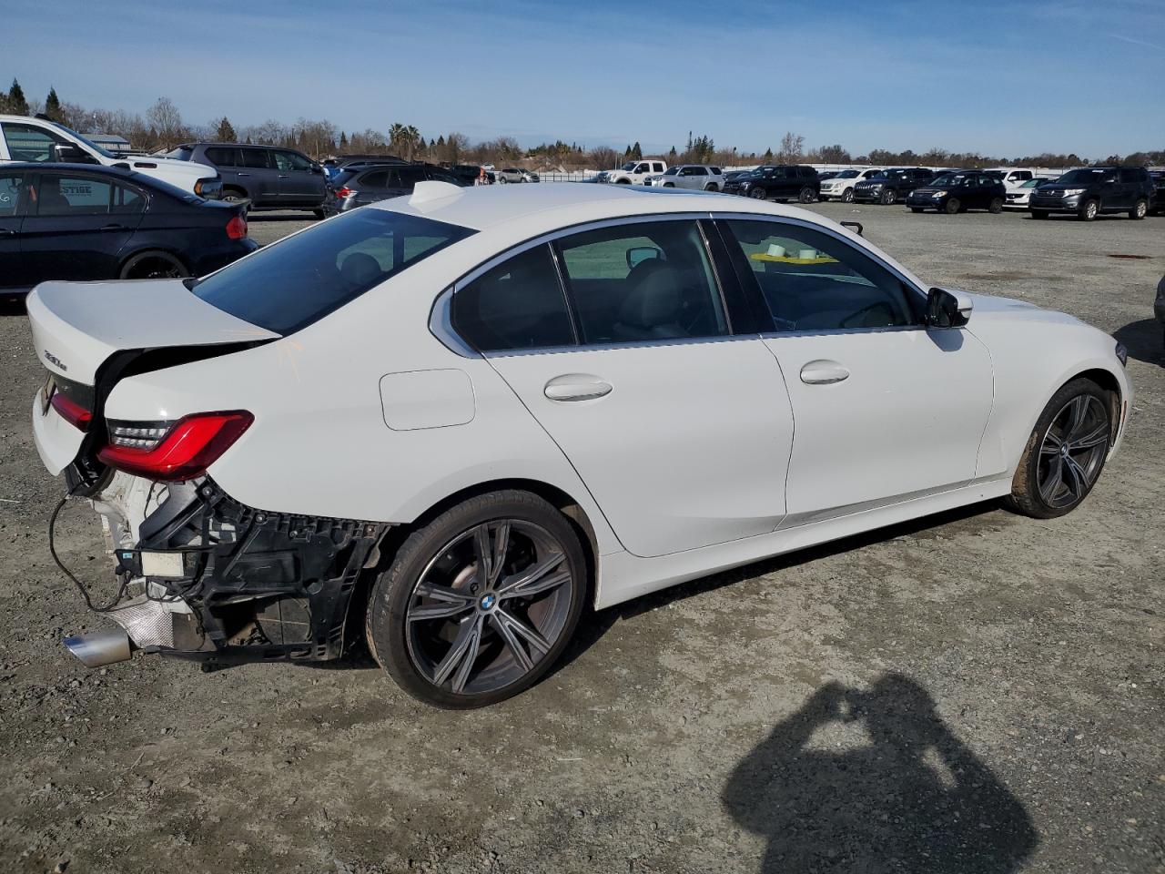 2021 BMW 3er VIN 3MW5P7J03M8B51206 Copart auction photo, rear end / side damage thumbnail 3