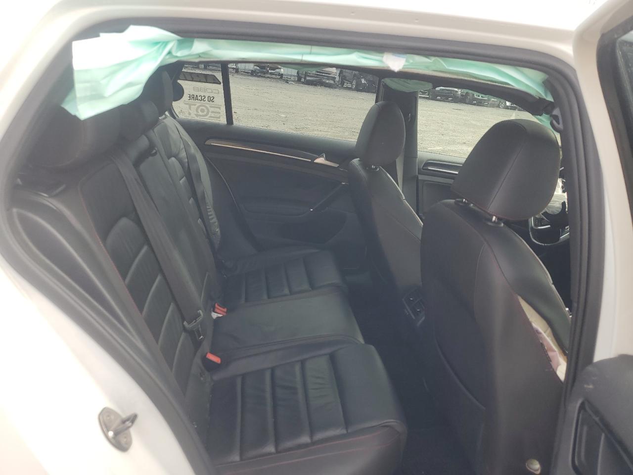 2015 Volkswagen GTI VIN 3VW4T7AU5FM027670 Copart auction photo, front end / rear end damage thumbnail 10