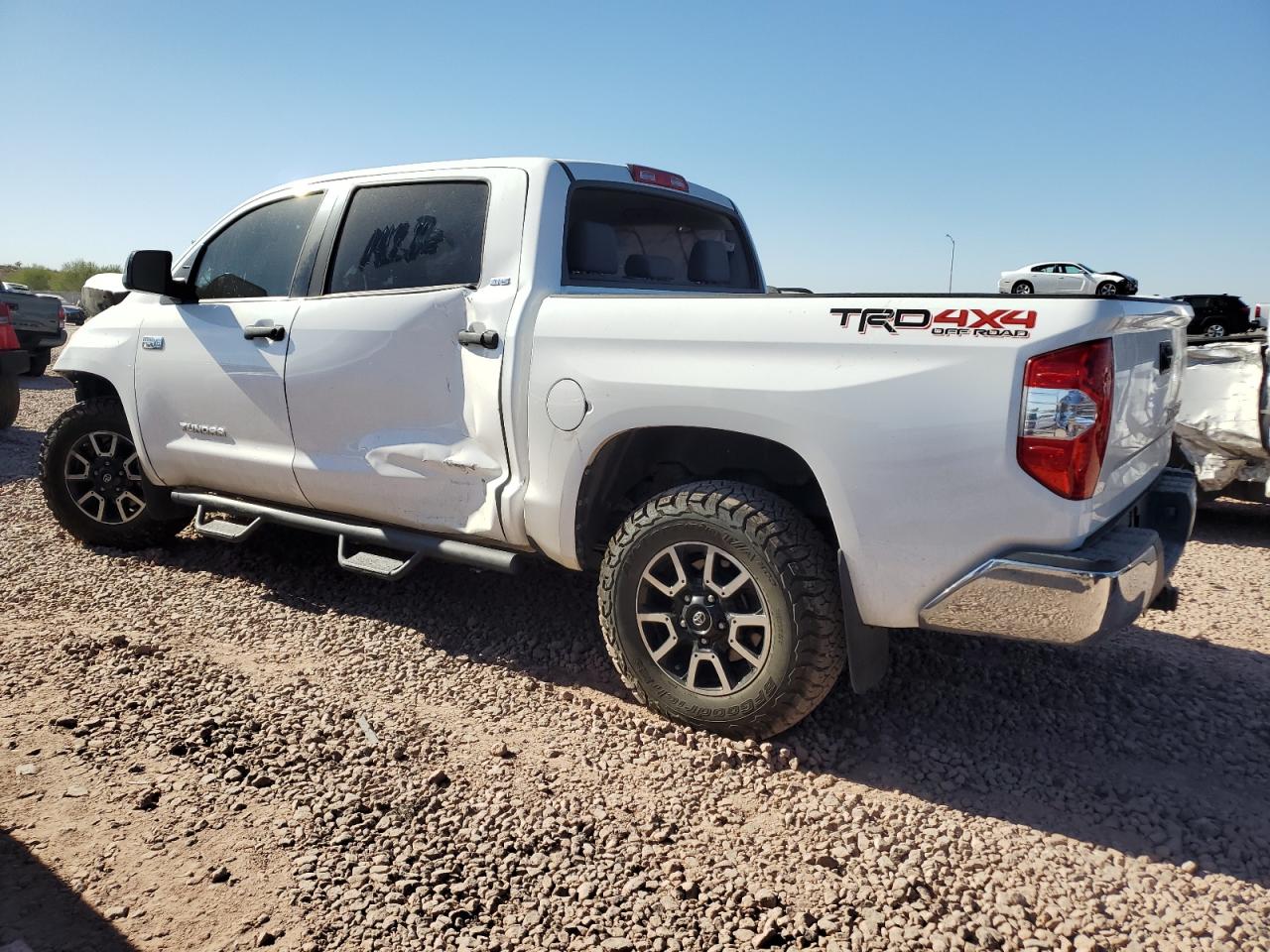 2018 Toyota Tundra VIN 5TFDY5F1XJX776961 Copart auction photo, front end / side damage thumbnail 2