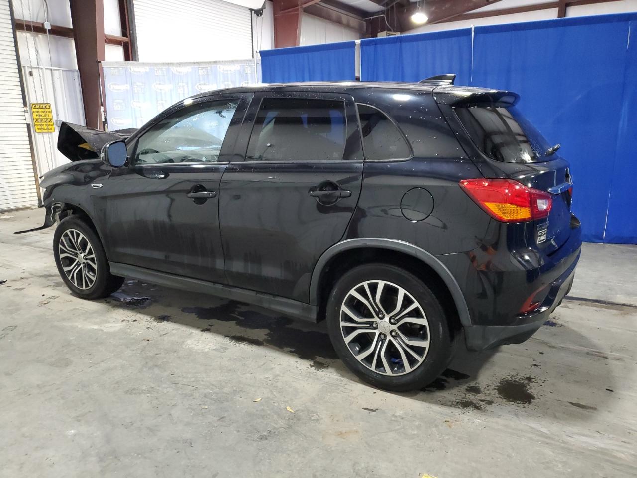 2019 Mitsubishi Outlander VIN JA4AP4AU7KU026447 Copart auction photo, front end damage thumbnail 2