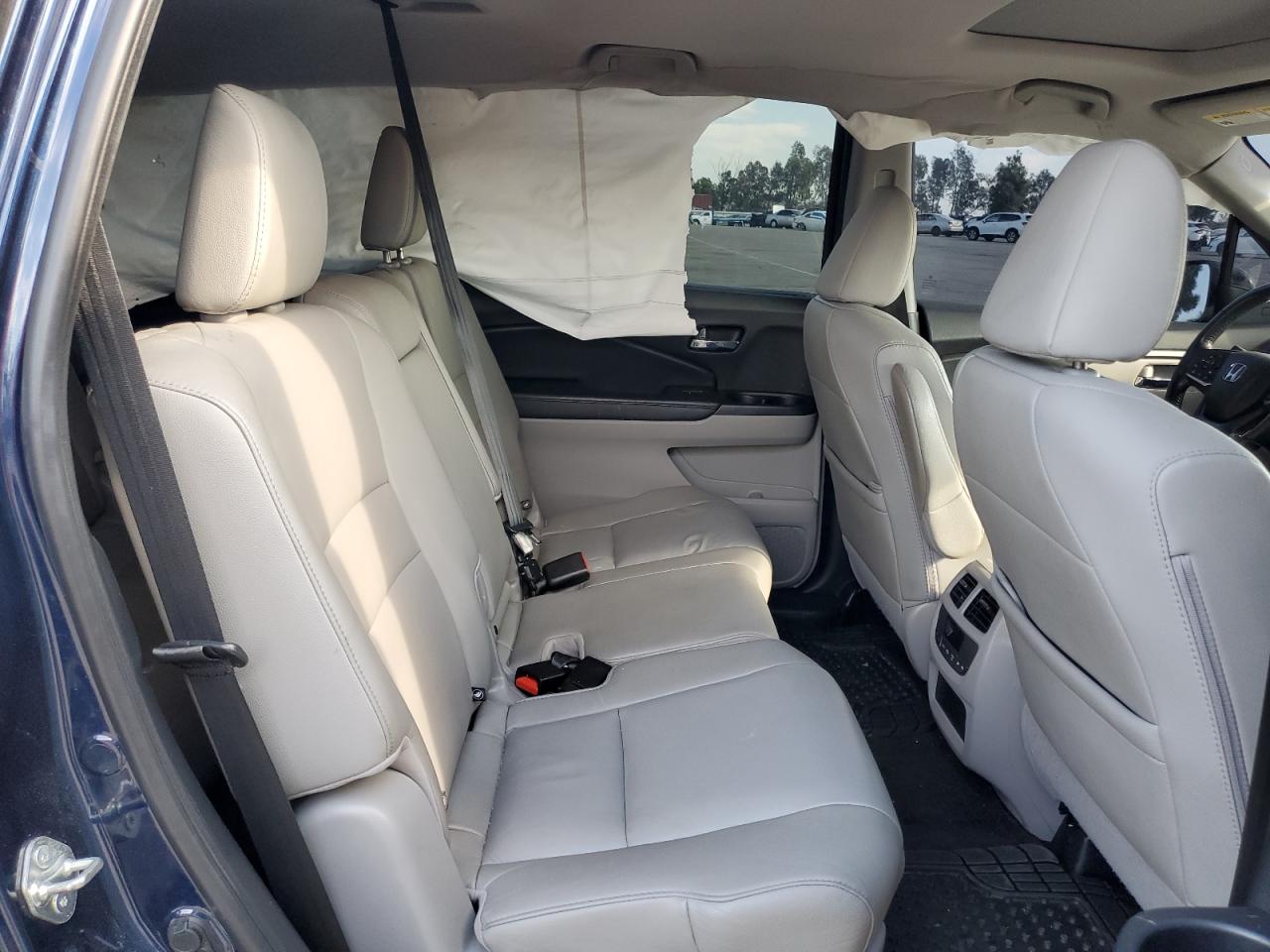 2019 Honda Pilot VIN 5FNYF5H58KB004915 Copart auction photo, side damage thumbnail 10