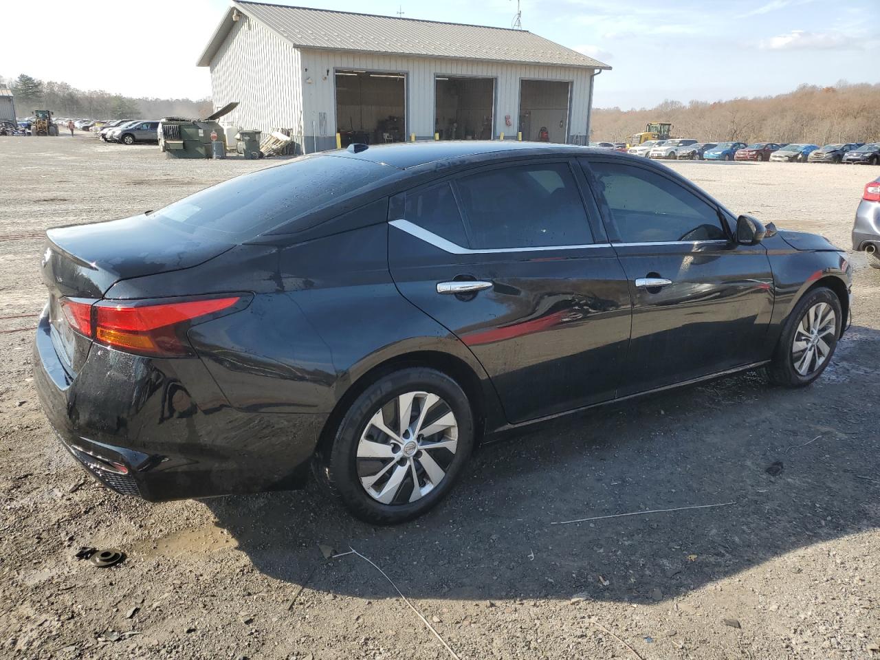 2020 Nissan Altima VIN 1N4BL4BV8LC221256 Copart auction photo, front end / top/roof damage thumbnail 3
