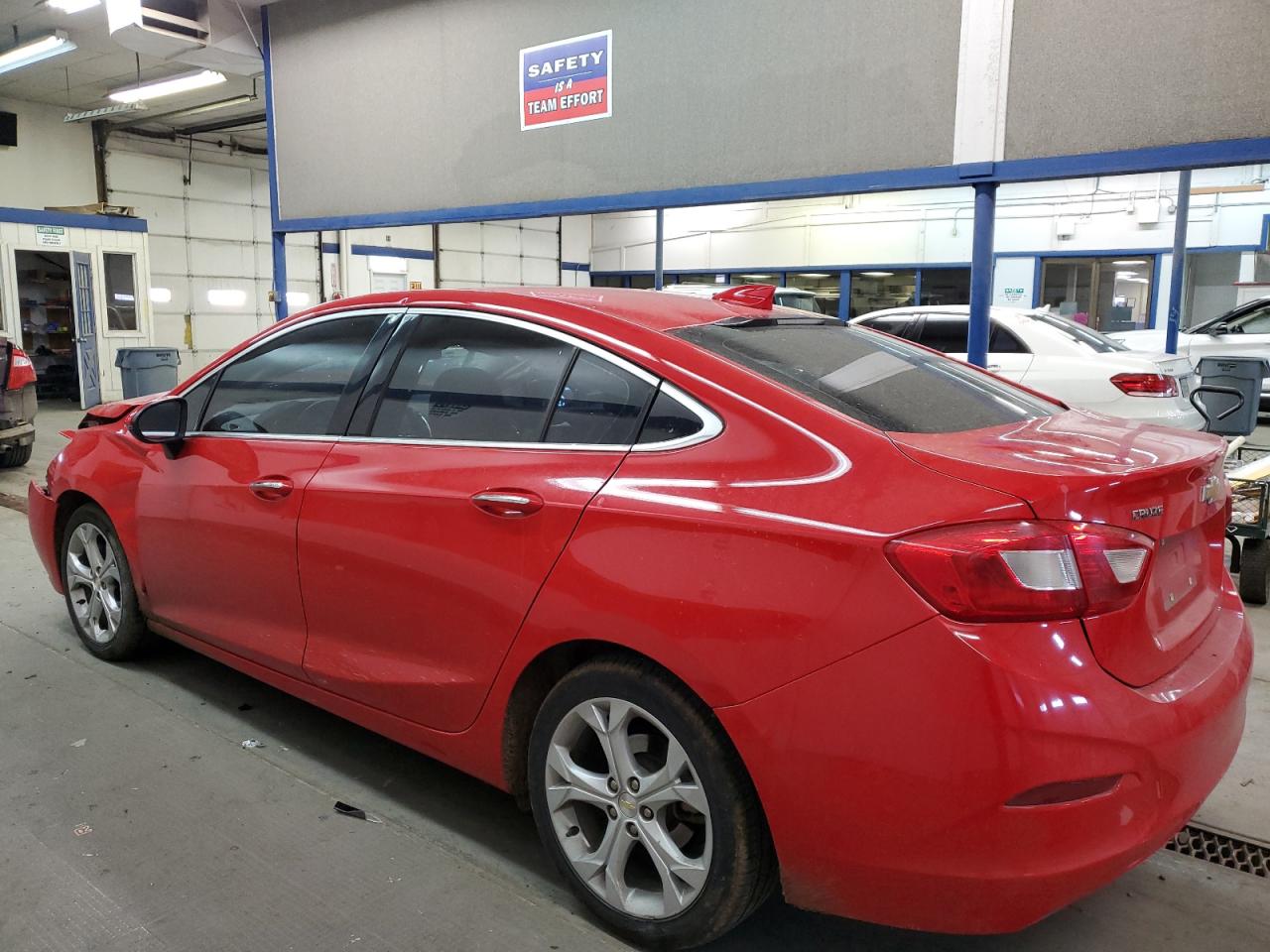 2016 Chevrolet Cruze VIN 1G1BG5SM5G7304601 Copart auction photo, front end / side damage thumbnail 2