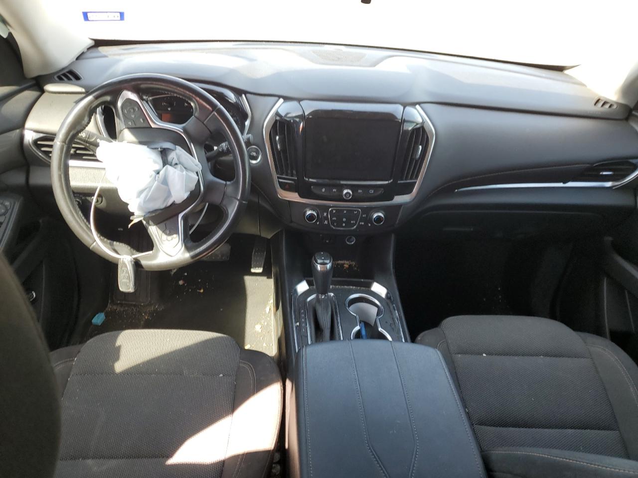 2019 Chevrolet Traverse VIN 1GNERGKW1KJ189767 Copart auction photo, front end damage thumbnail 8