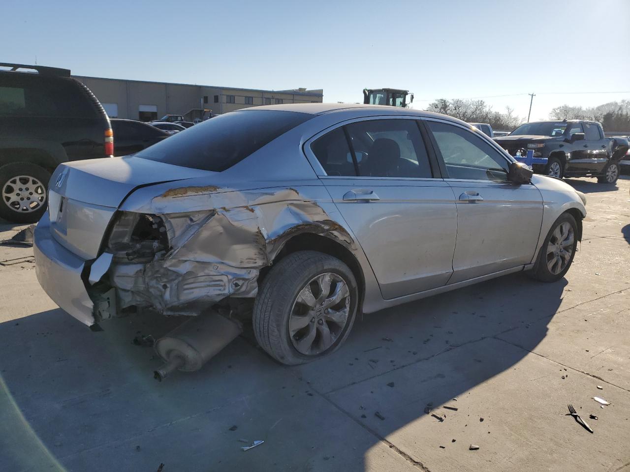 2009 Honda Accord VIN 1HGCP26789A007246 Copart auction photo, rear end / front end damage thumbnail 3