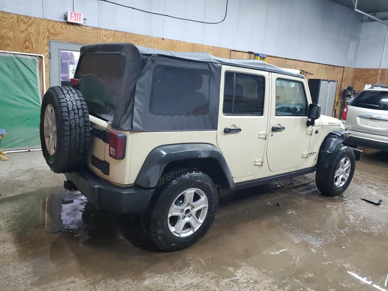 2011 Jeep Wrangler VIN 1J4HA6H14BL516504 Copart auction photo, front end / minor dent/scratches damage thumbnail 3