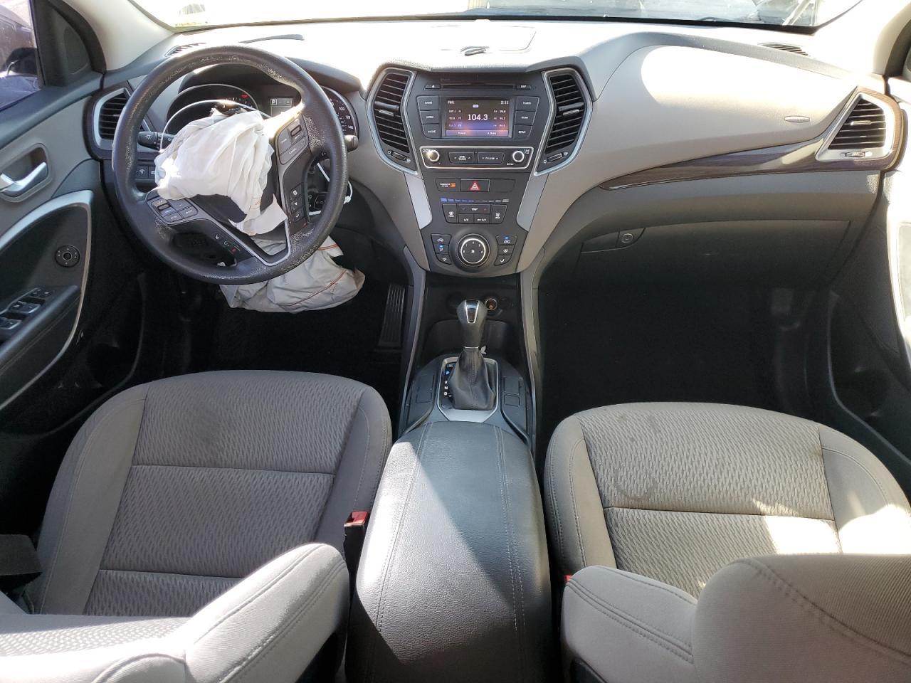 2018 Hyundai Santa Fe VIN 5XYZT3LB9JG565968 Copart auction photo, front end damage thumbnail 8