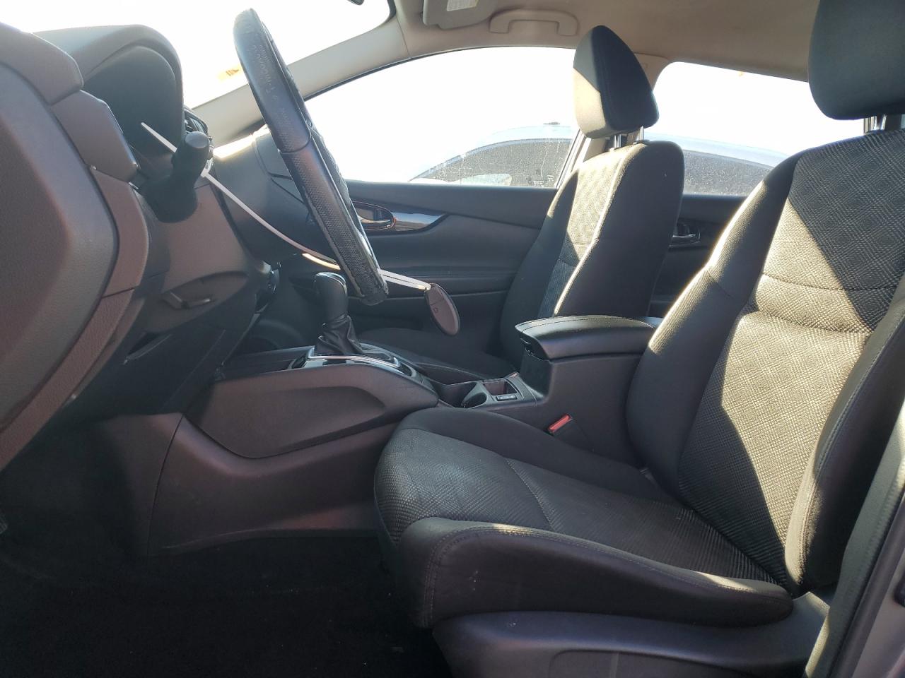 2017 Nissan Rogue VIN JN1BJ1CR6HW104302 Copart auction photo, front end damage thumbnail 7