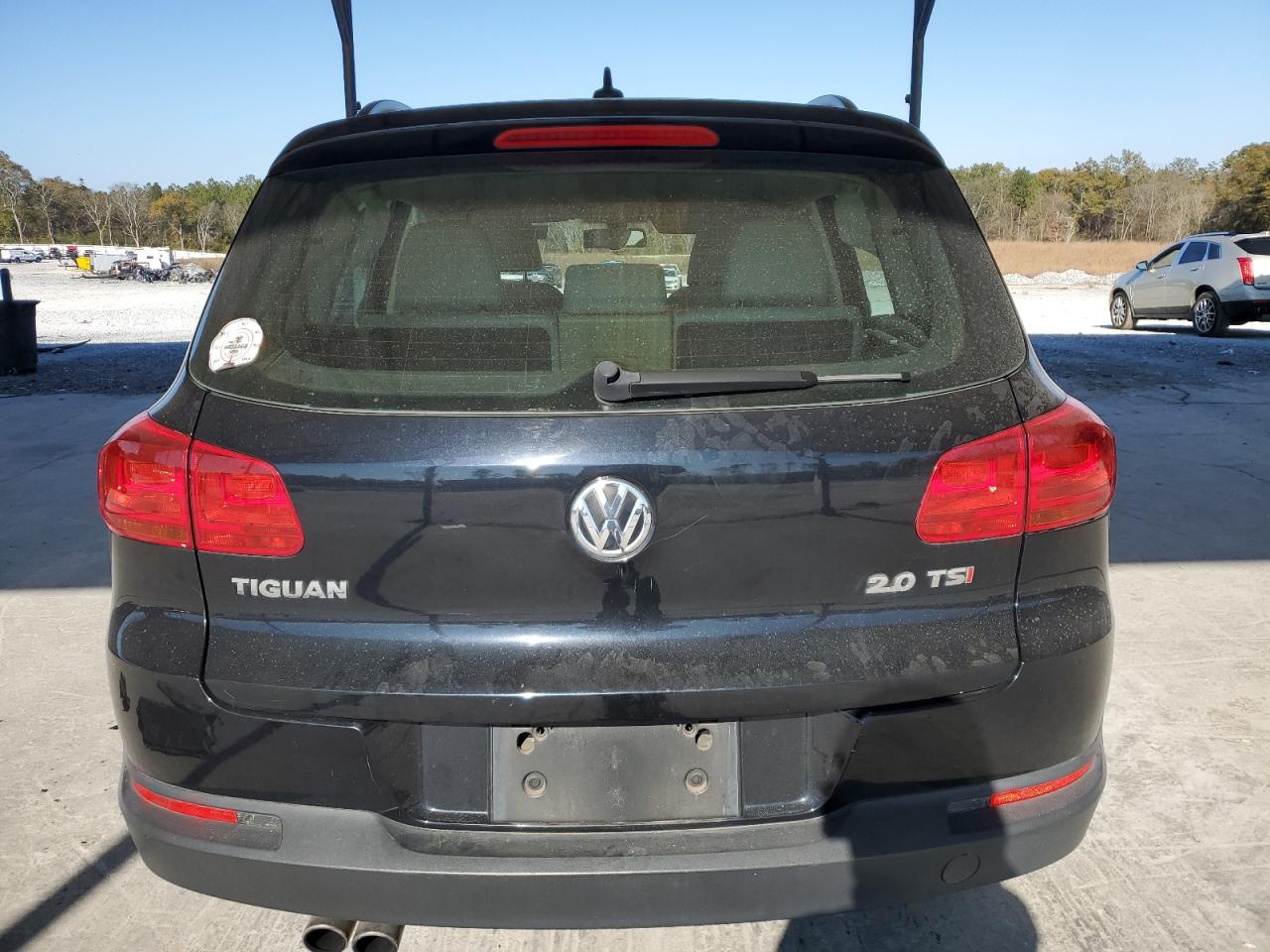 2017 Volkswagen Tiguan VIN WVGAV7AX8HW510207 Copart auction photo, front end damage thumbnail 6