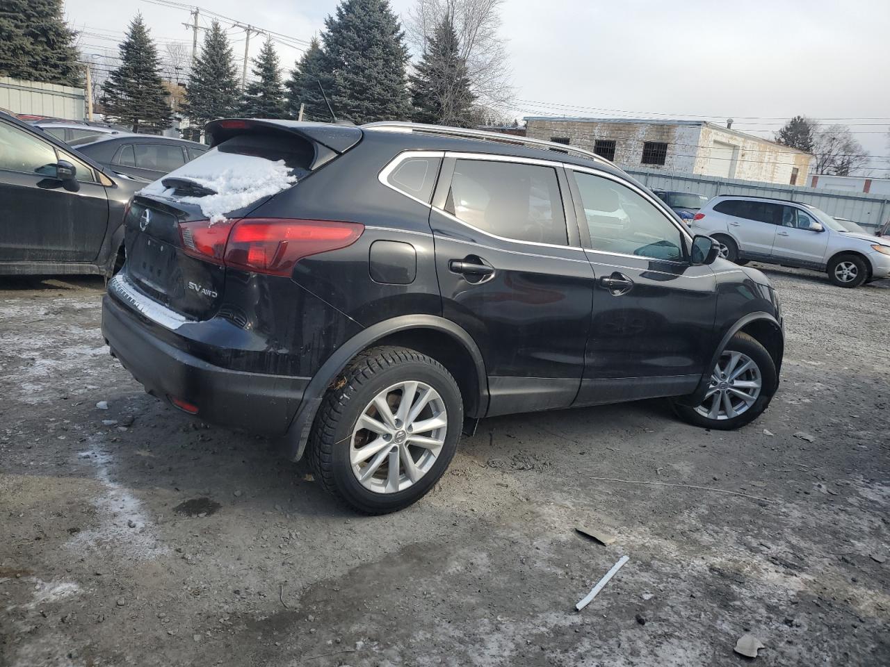 2017 Nissan Rogue VIN JN1BJ1CR9HW122731 Copart auction photo, front end / side damage thumbnail 3