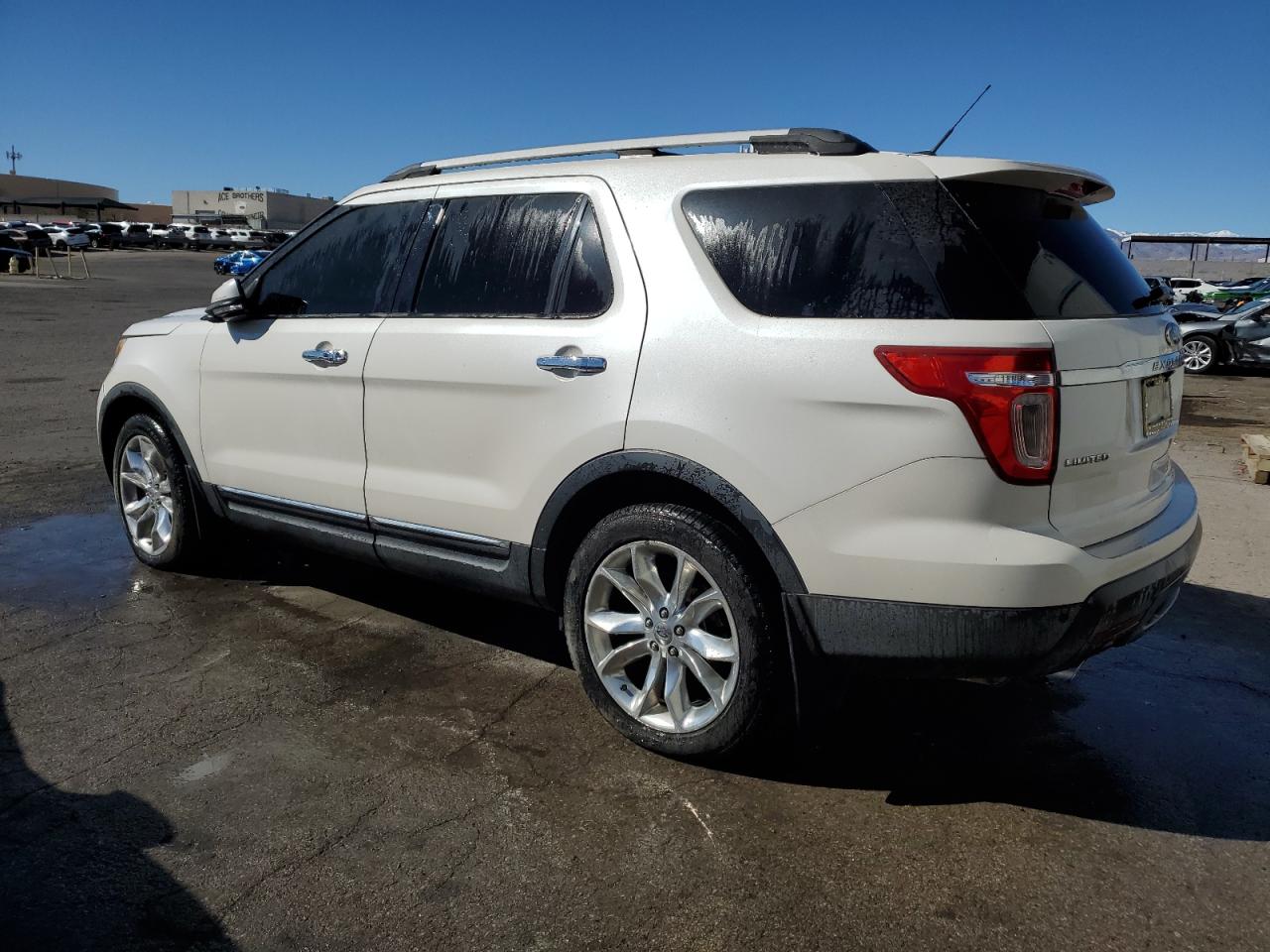 2011 Ford Explorer VIN 1FMHK8F88BGA56802 Copart auction photo, minor dent/scratches damage thumbnail 2
