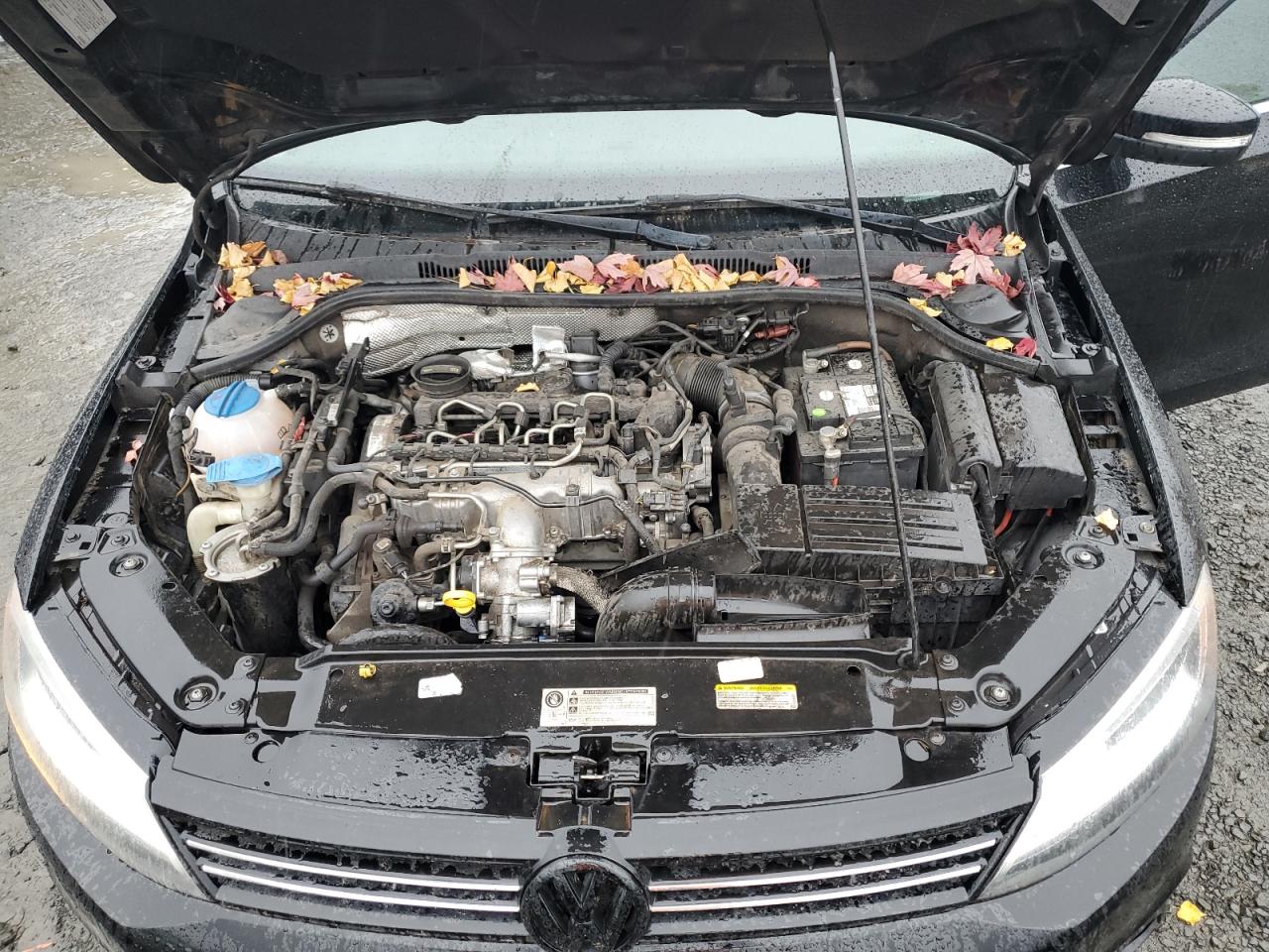 2014 Volkswagen Jetta VIN 3VWLL7AJ3EM443961 Copart auction photo, rear end damage thumbnail 11