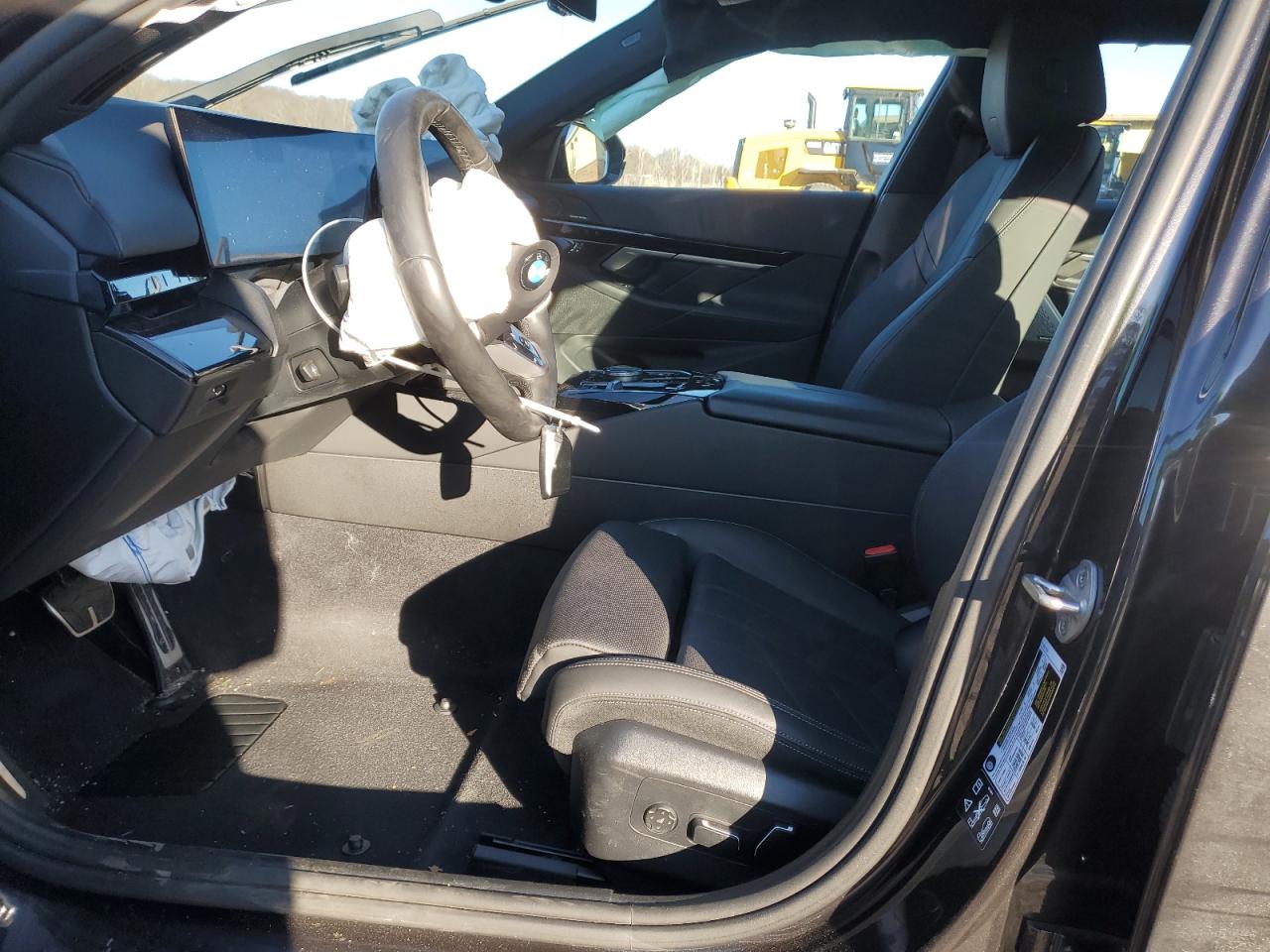 2024 BMW 5er VIN WBA53FJ09RCR06638 Copart auction photo, front end / minor dent/scratches damage thumbnail 7