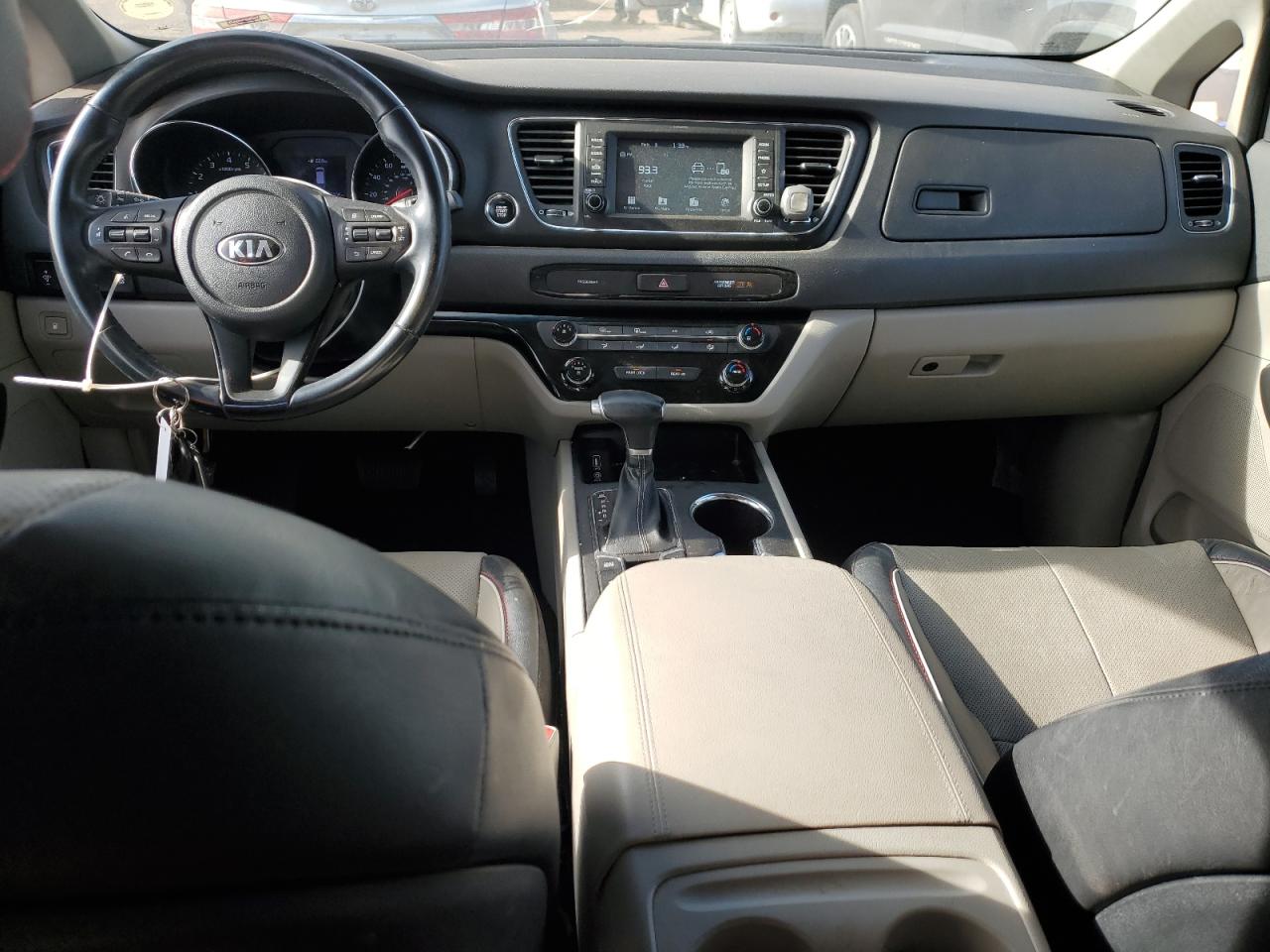 2020 KIA Sedona VIN KNDMB5C17L6647865 Copart auction photo, rear end damage thumbnail 8