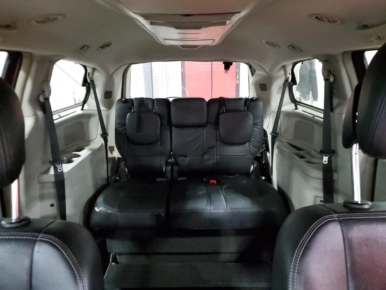2015 Chrysler Town & Country VIN 2C4RC1BG6FR595952 Copart auction photo, front end / side damage thumbnail 10