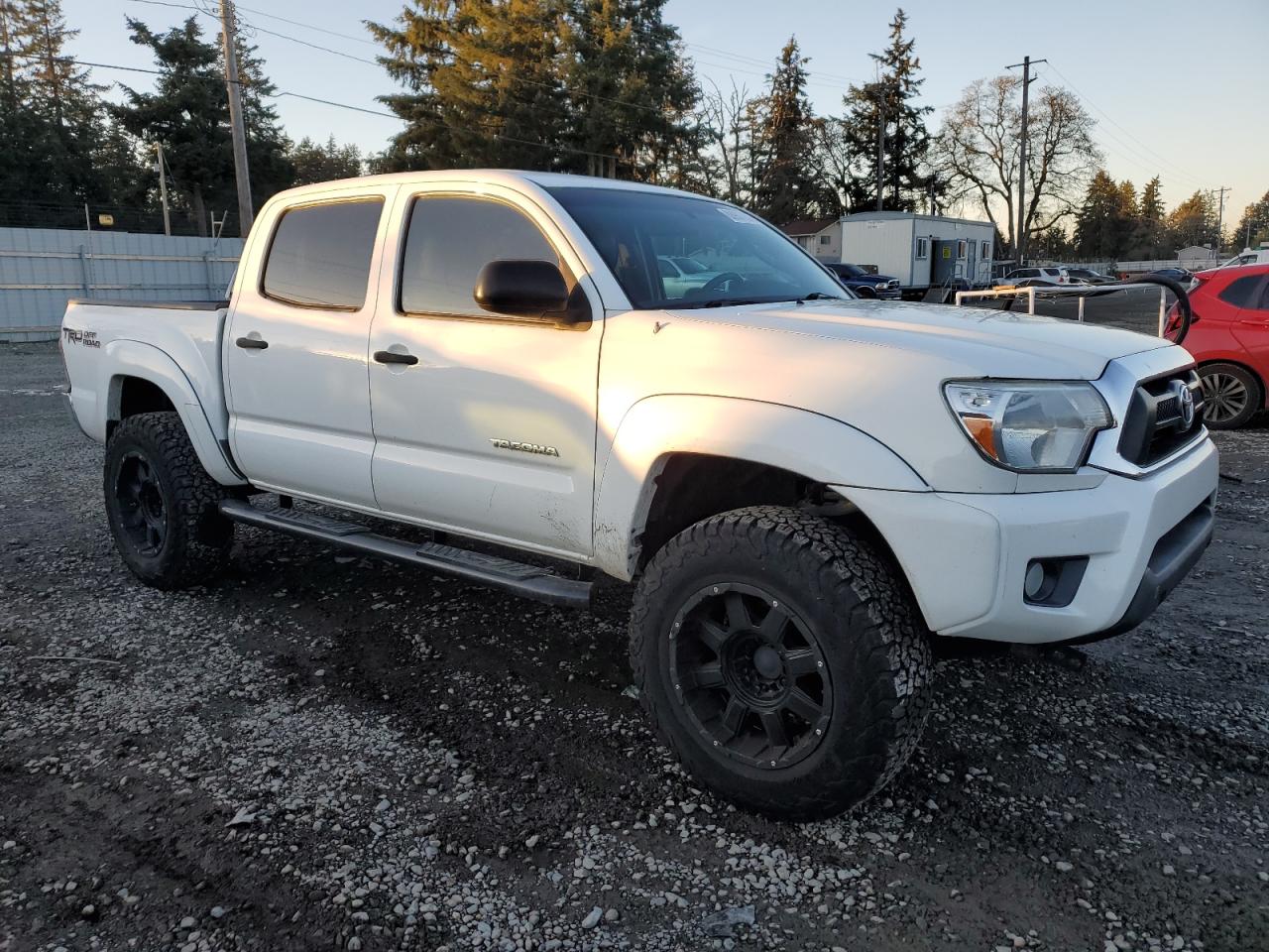 2015 Toyota Tacoma VIN 3TMLU4EN7FM185280 Copart auction photo, side damage thumbnail 4