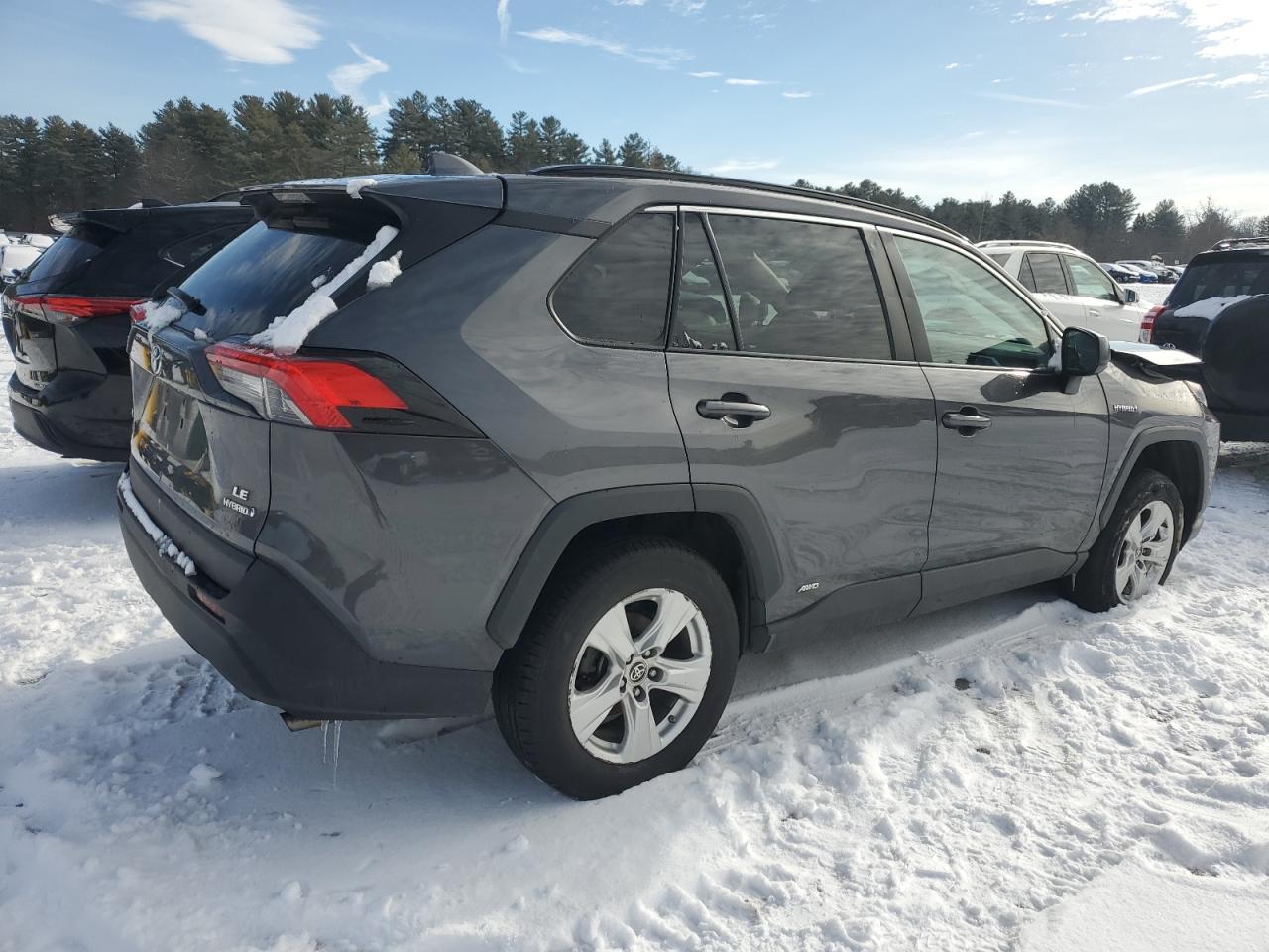 2021 Toyota RAV 4 VIN 2T3LWRFV5MW111809 Copart auction photo, front end damage thumbnail 3