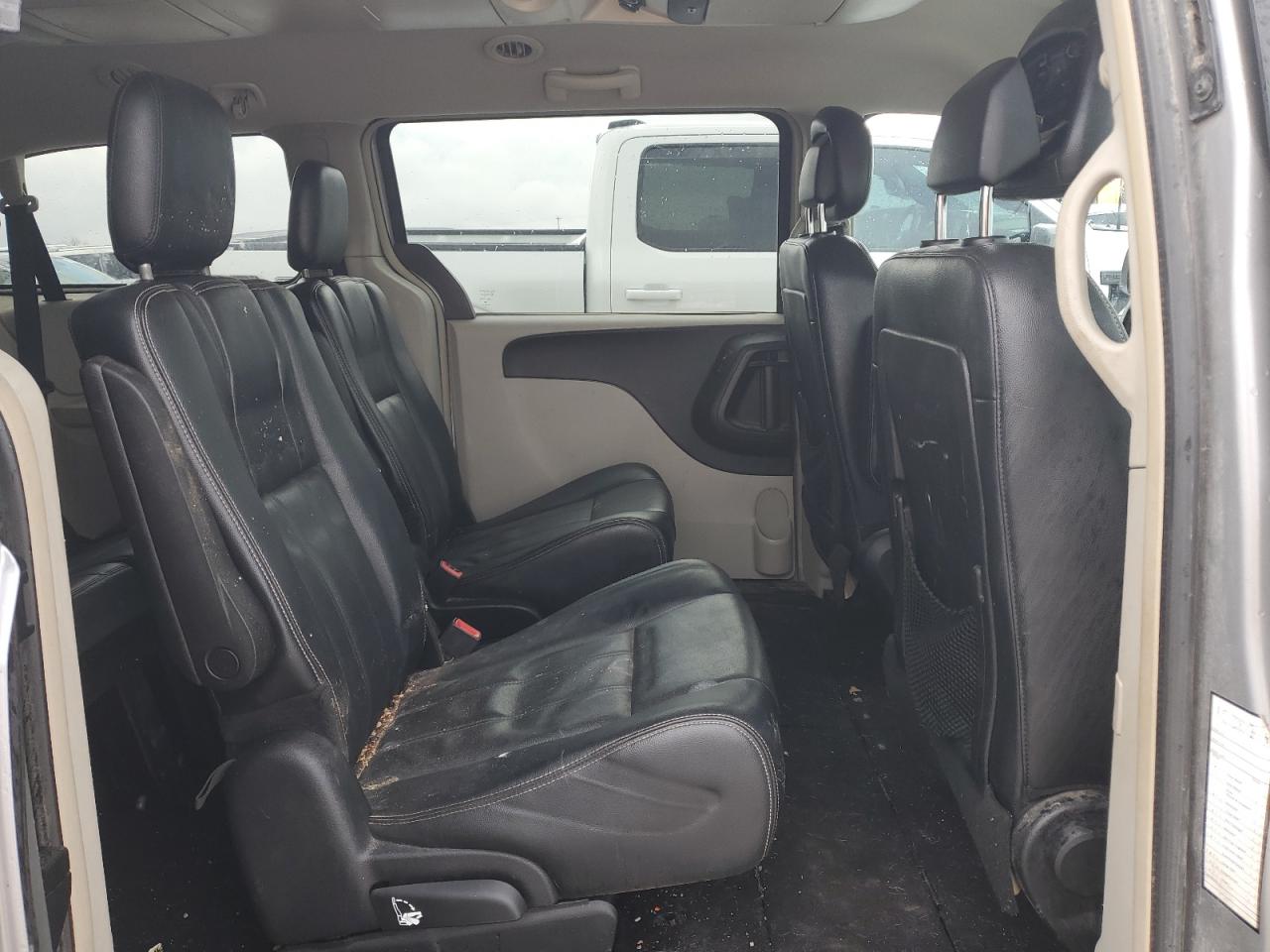 2014 Chrysler Town & Country VIN 2C4RC1BG1ER184425 Copart auction photo, rear end damage thumbnail 11