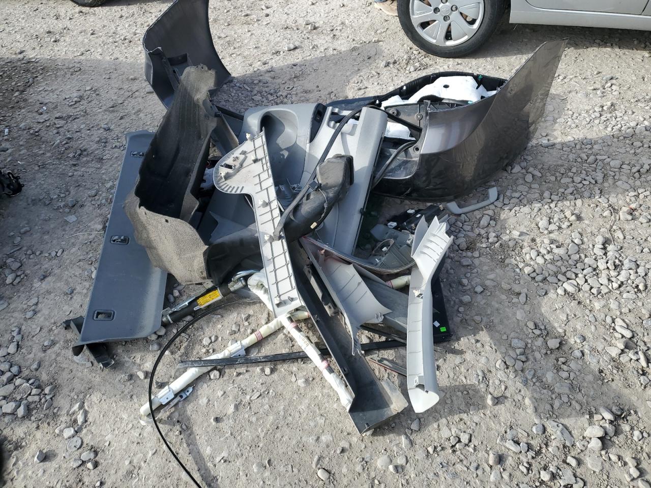 2011 Toyota Sienna VIN 5TDJK3DC4BS017470 Copart auction photo, rear end / side damage thumbnail 13