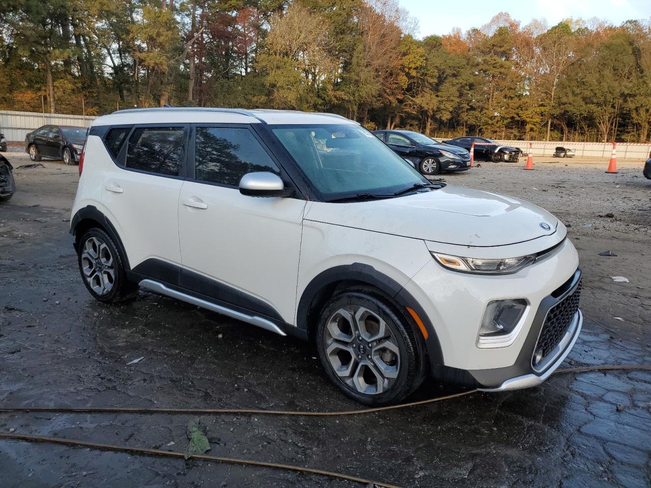 2020 KIA Soul VIN KNDJ23AU5L7735196 Copart auction photo, rear end / vandalism damage thumbnail 4