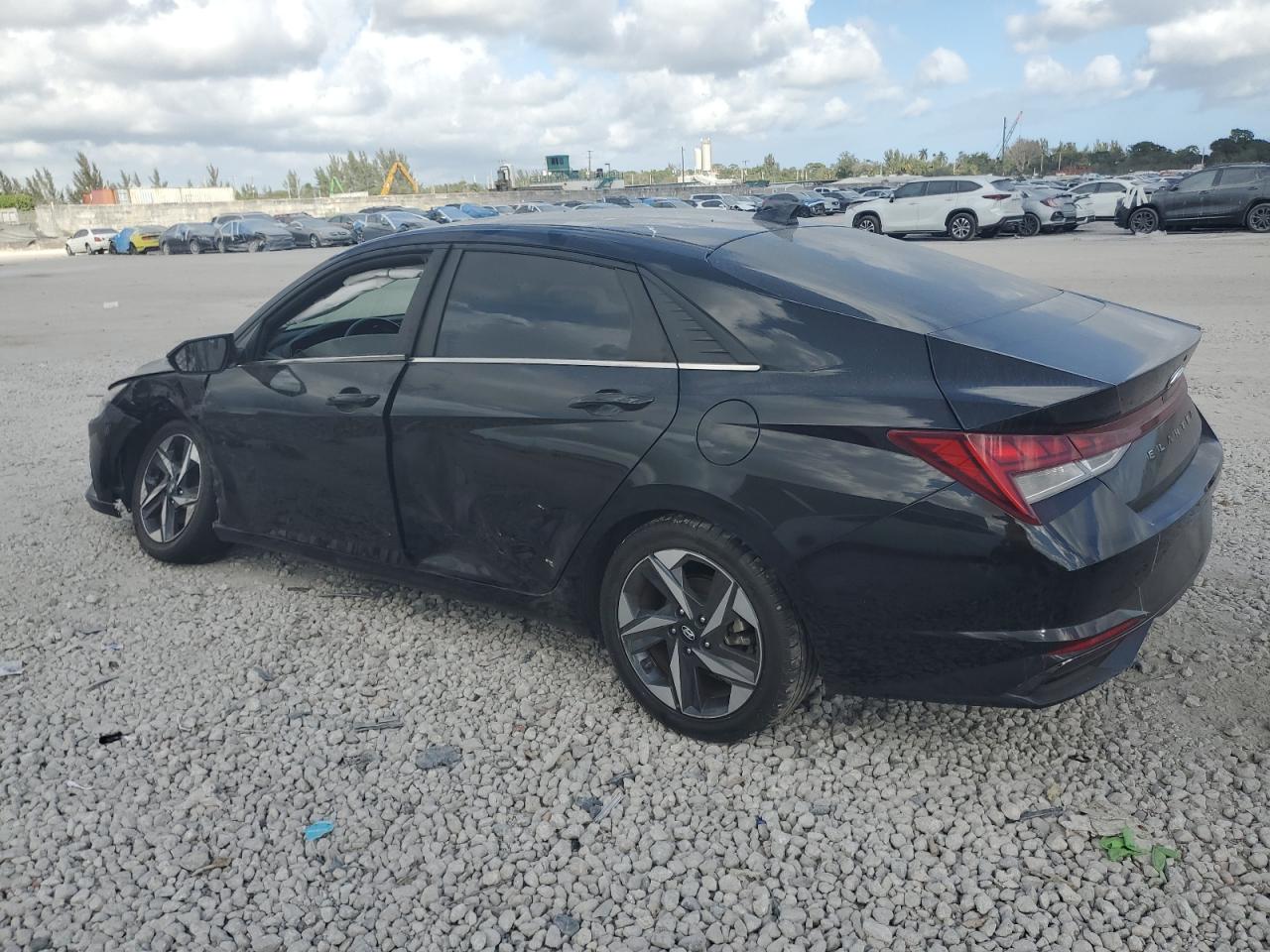 2022 Hyundai Elantra VIN 5NPLN4AG7NH062328 Copart auction photo, front end / side damage thumbnail 2