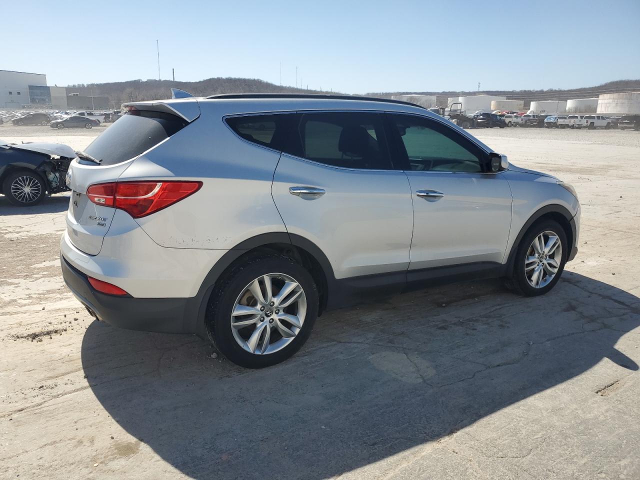 2013 Hyundai Santa Fe VIN 5XYZUDLA0DG104219 Copart auction photo, mechanical / front end damage thumbnail 3