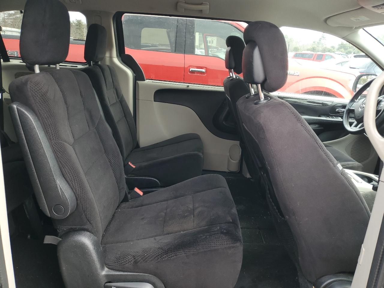 2013 Dodge Caravan VIN 2C4RDGCG5DR800785 Copart auction photo, side / minor dent/scratches damage thumbnail 11