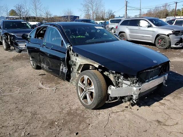 2018 Mercedes-Benz E-klasse VIN WDDZF4KB2JA469622 Copart auction photo, front end / side damage thumbnail 11