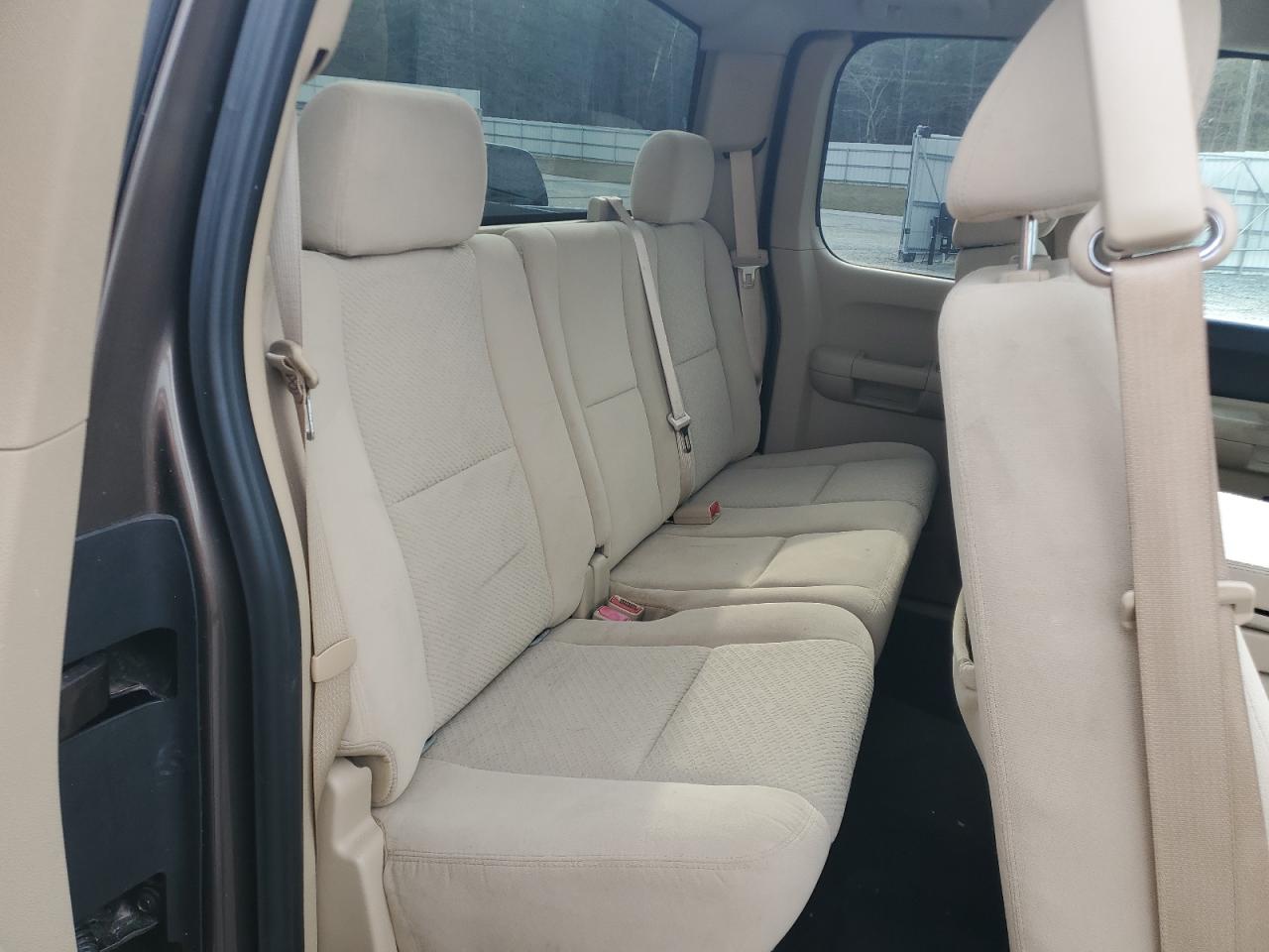 2008 Chevrolet Silverado VIN 1GCJK39K98E180839 Copart auction photo, front end damage thumbnail 10