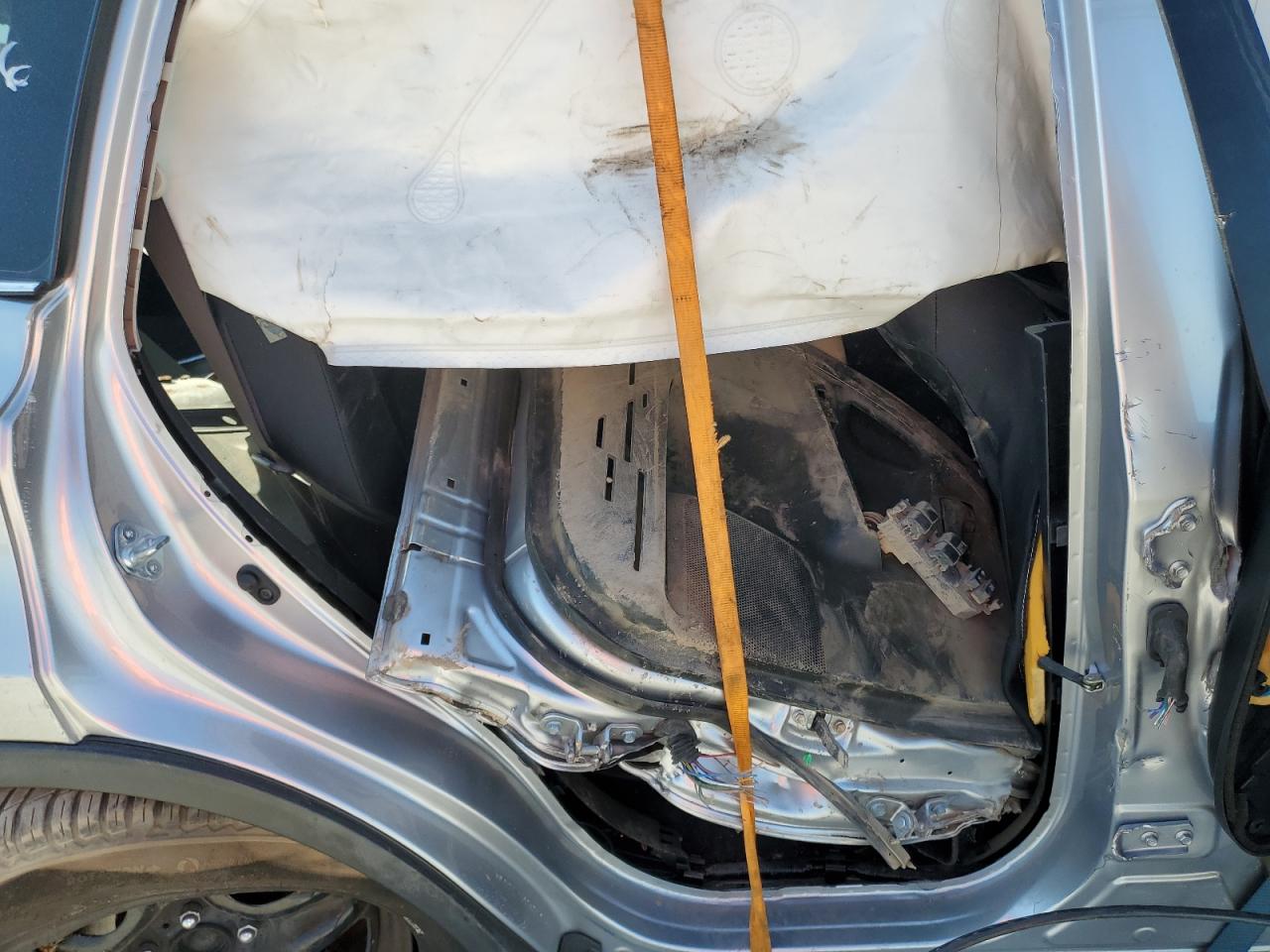 2018 Toyota RAV 4 VIN JTMZFREV8JJ197591 Copart auction photo, all over / rollover damage thumbnail 10