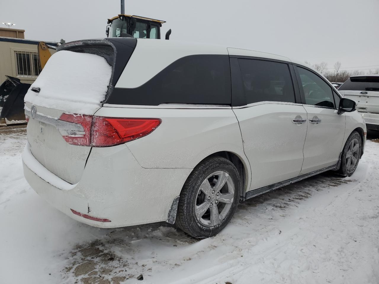 2020 Honda Odyssey VIN 5FNRL6H70LB009564 Copart auction photo, hail damage thumbnail 3