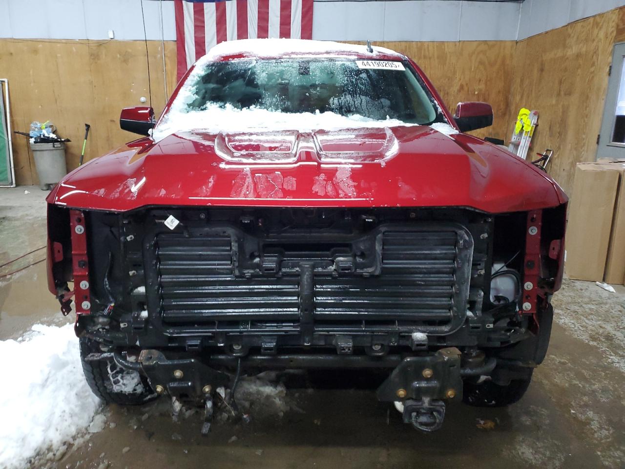 2018 Chevrolet Silverado VIN 1GCVKREH4JZ319885 Copart auction photo, front end / minor dent/scratches damage thumbnail 5