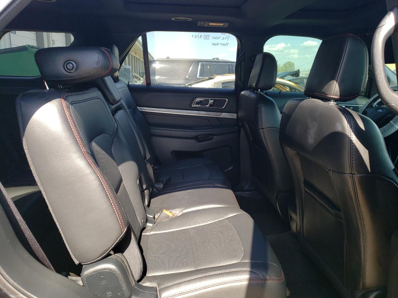 2018 Ford Explorer VIN 1FM5K8GT3JGA52838 Copart auction photo, all over / minor dent/scratches damage thumbnail 11