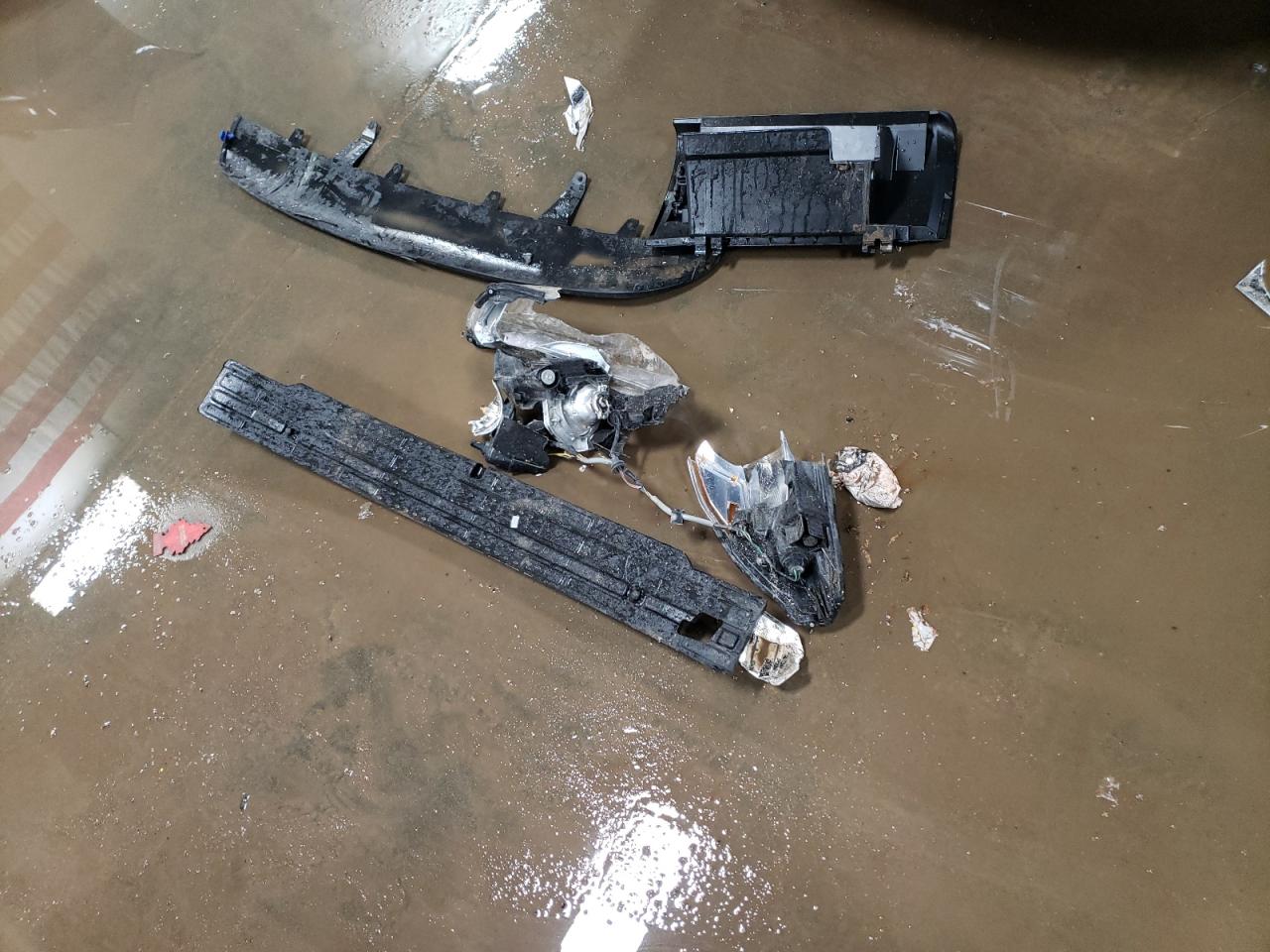 2013 Lincoln MKZ VIN 3LN6L2JKXDR821427 Copart auction photo, rear end / minor dent/scratches damage thumbnail 12